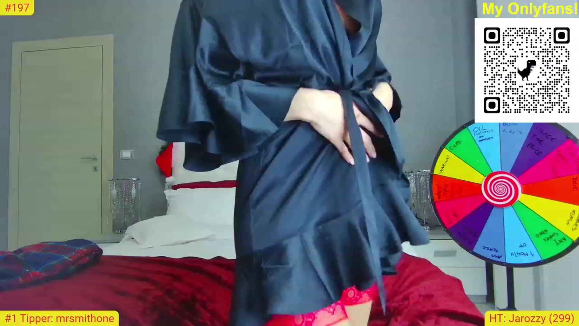 Gallery image thumbnail from CuteHerminie's myfreecams stream on, 12/15/2022, 23:14 image 14 of 20