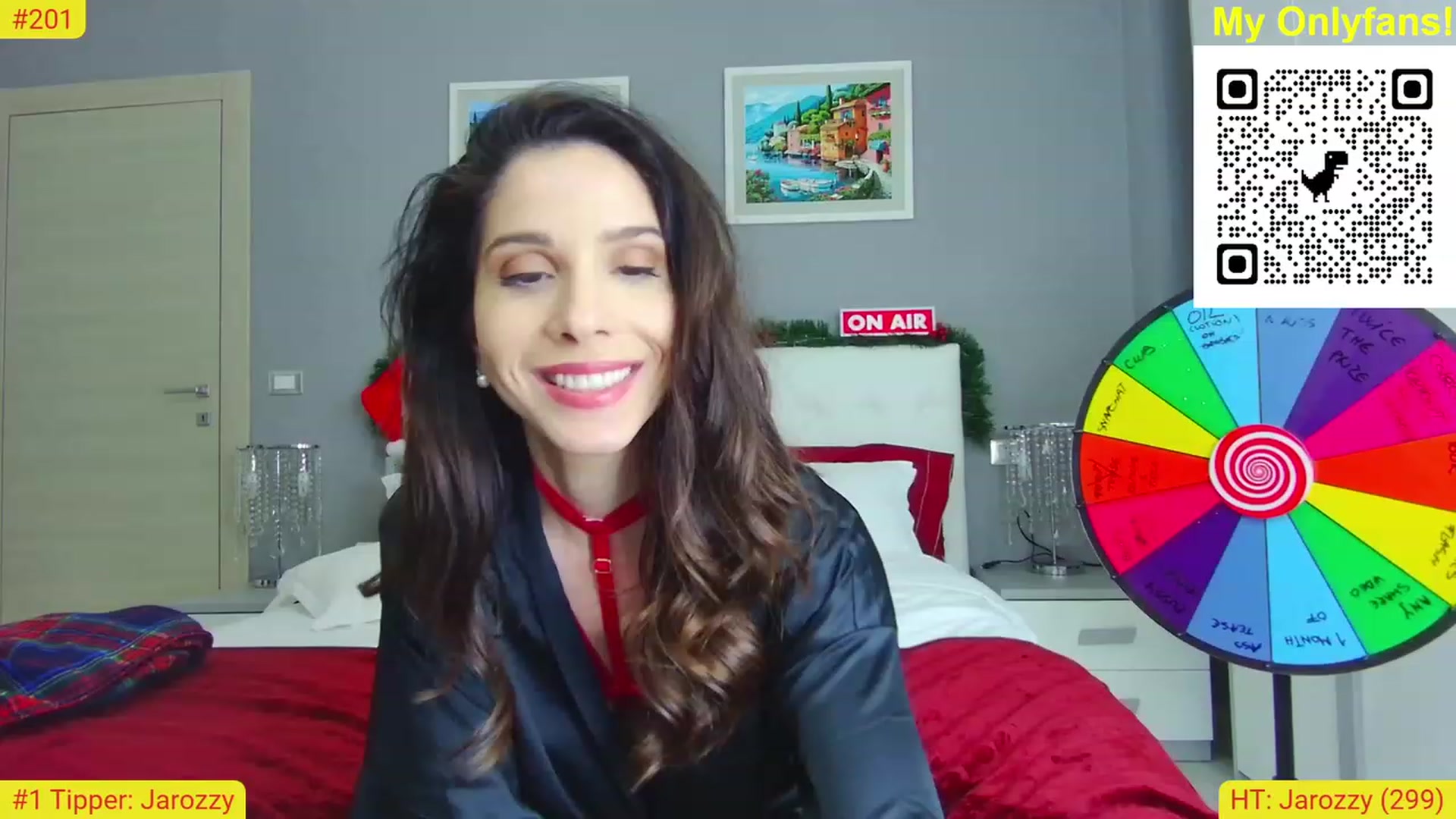 Gallery image thumbnail from CuteHerminie's myfreecams stream on, 12/15/2022, 23:14 image 5 of 20