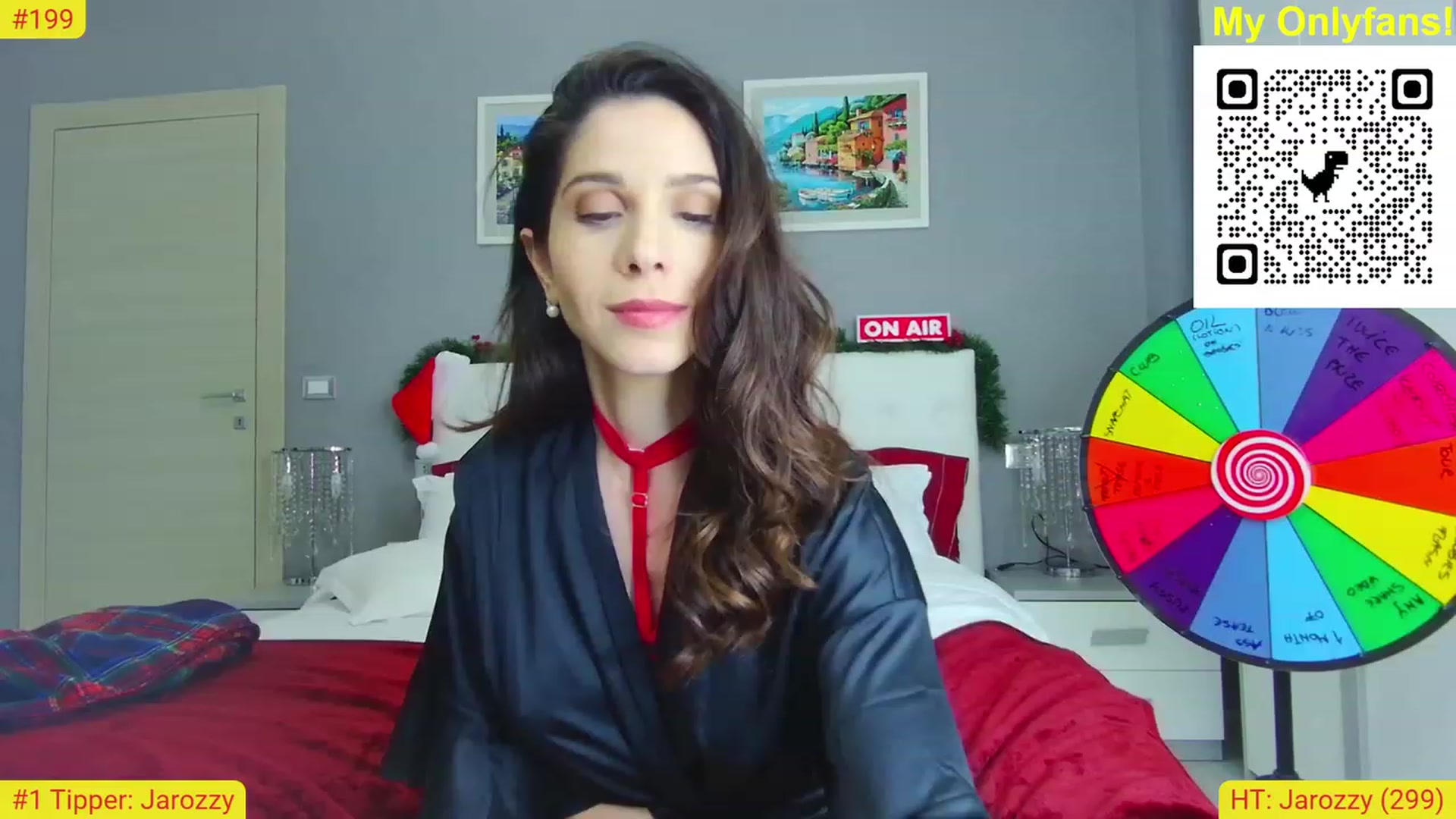 Gallery image thumbnail from CuteHerminie's myfreecams stream on, 12/15/2022, 23:14 image 10 of 20
