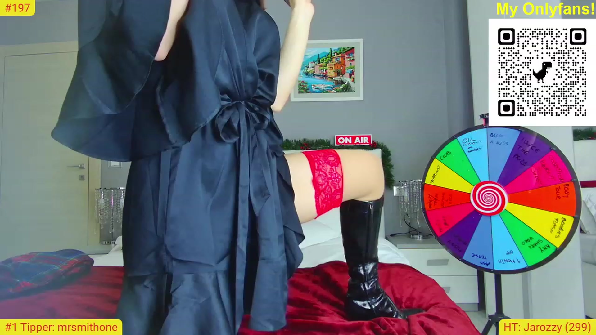 Gallery image thumbnail from CuteHerminie's myfreecams stream on, 12/15/2022, 23:14 image 19 of 20