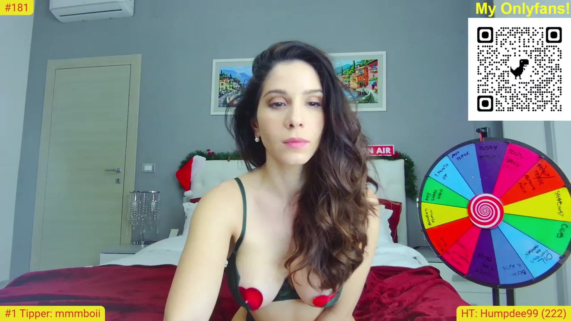 Gallery image thumbnail from CuteHerminie's myfreecams stream on, 12/16/2022, 21:41 image 13 of 20