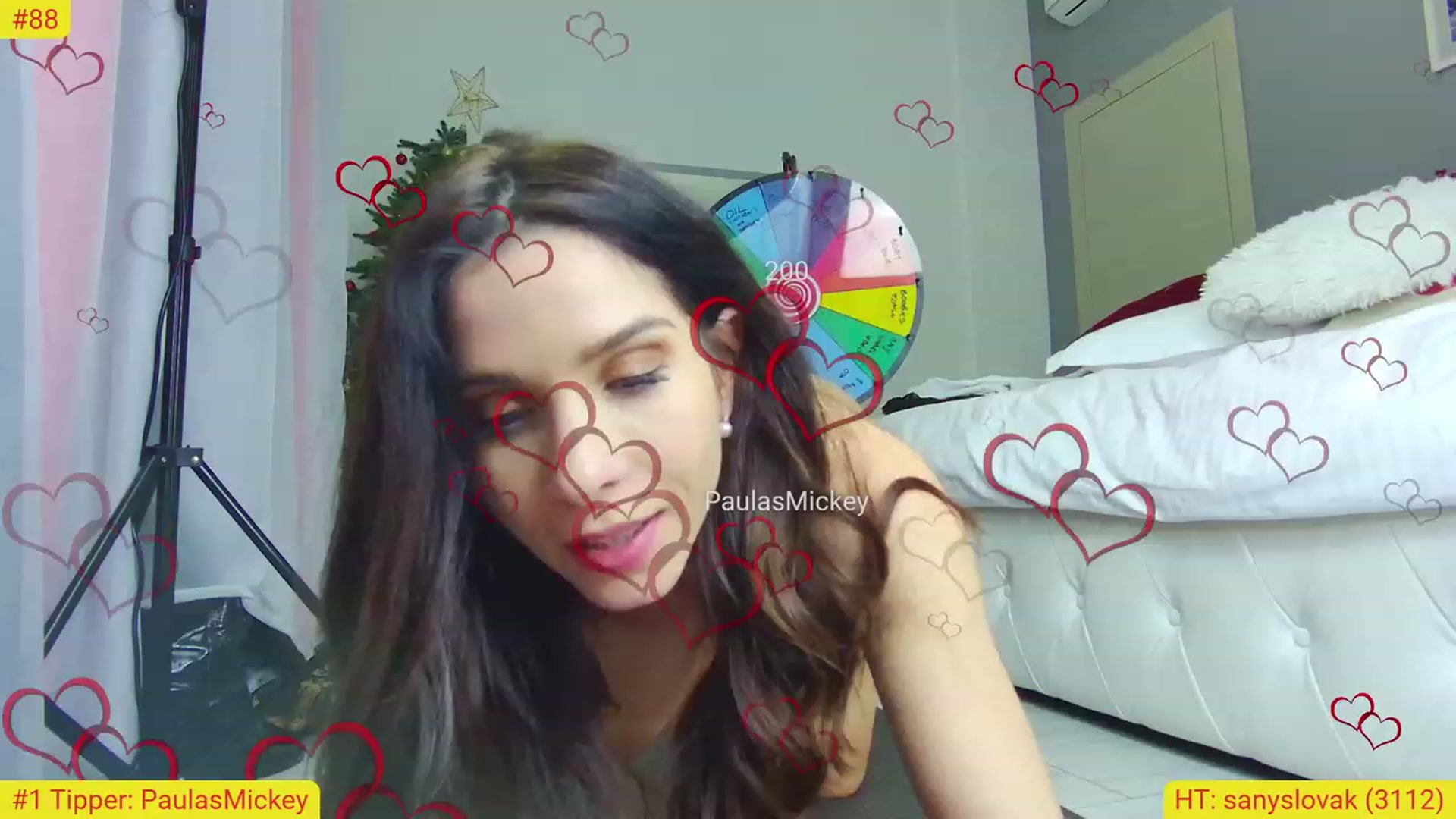 Gallery image thumbnail from CuteHerminie's myfreecams stream on, 12/18/2022, 24:37 image 6 of 20