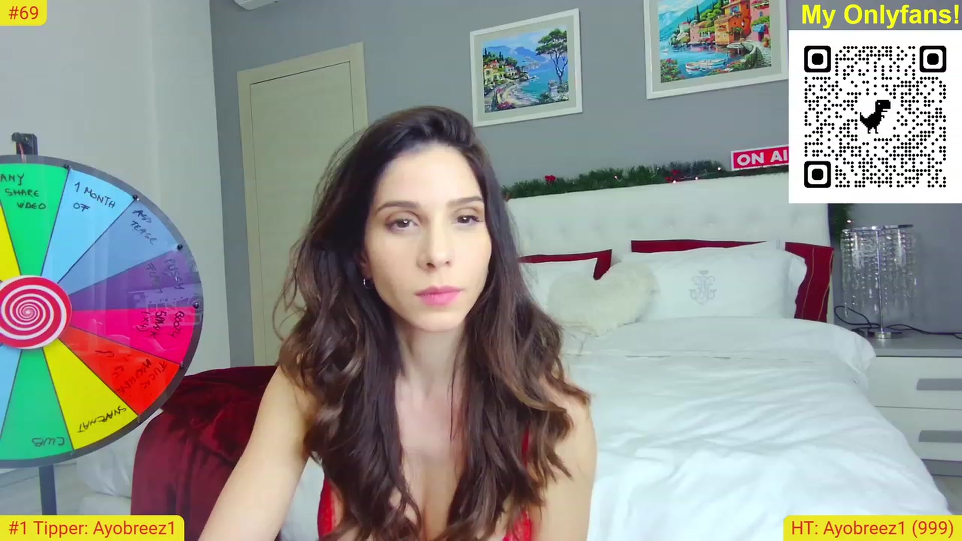 Gallery image thumbnail from CuteHerminie's myfreecams stream on, 12/22/2022, 22:54 image 15 of 20