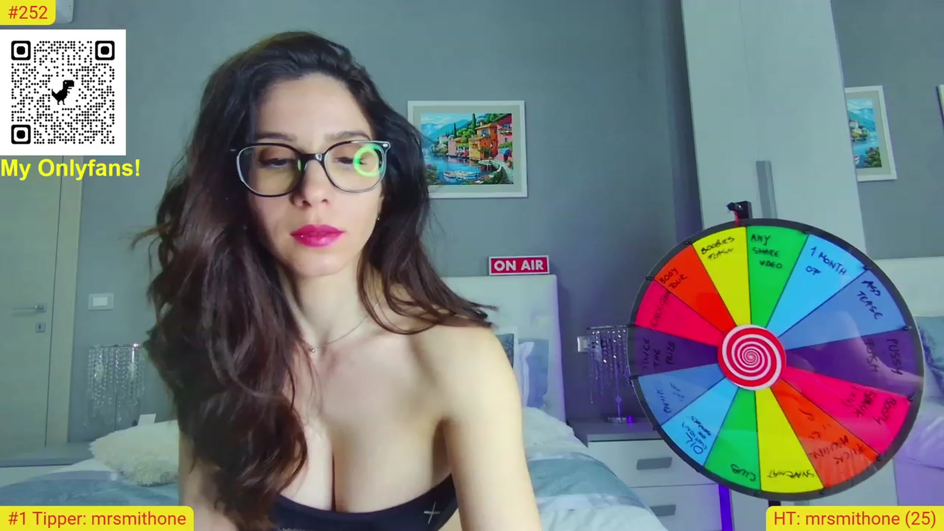 Gallery image thumbnail from CuteHerminie's myfreecams stream on, 03/03/2023, 22:10 image 5 of 20