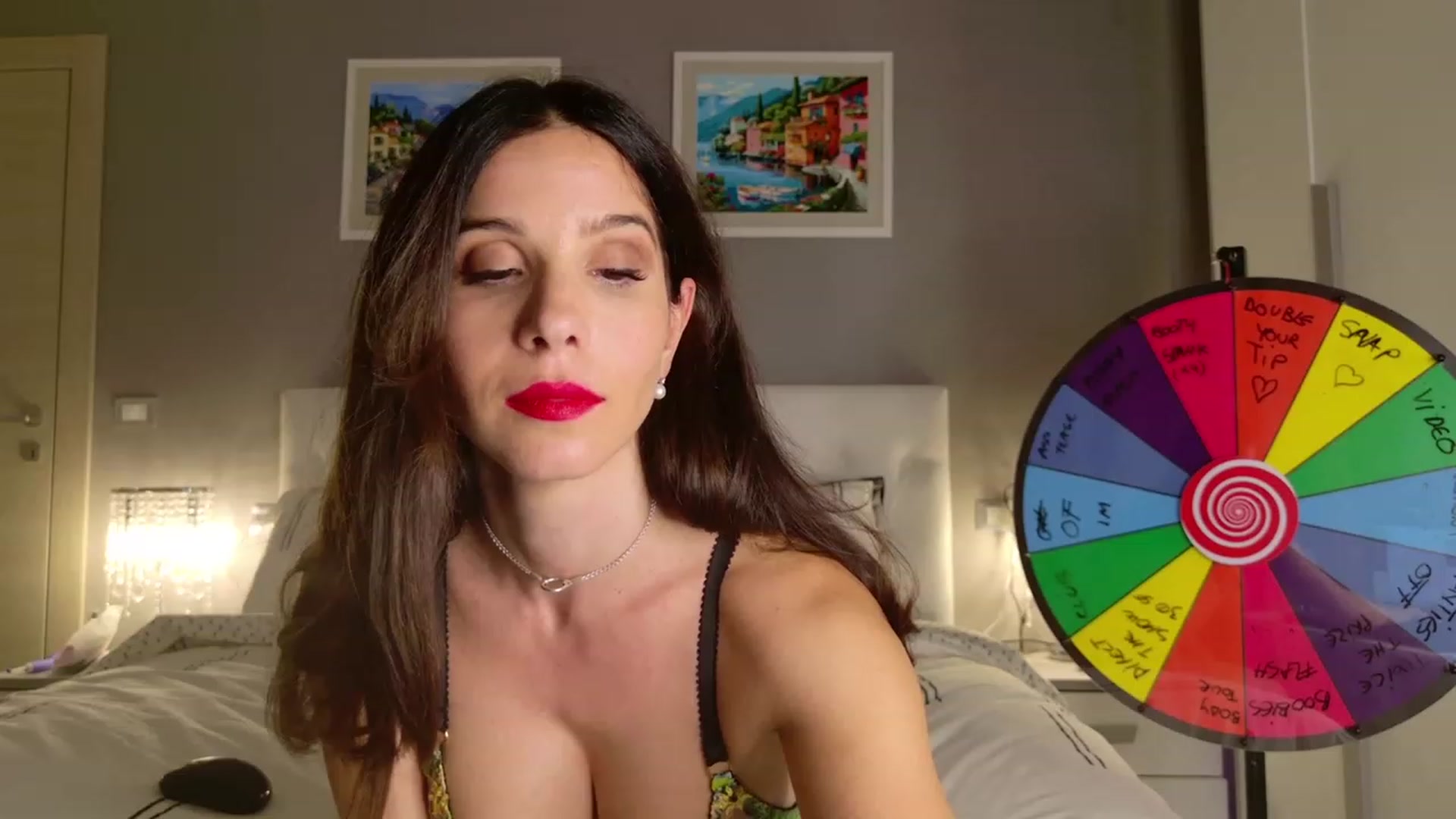 Gallery image thumbnail from CuteHerminie's myfreecams stream on, 09/23/2023, 20:22 image 5 of 20