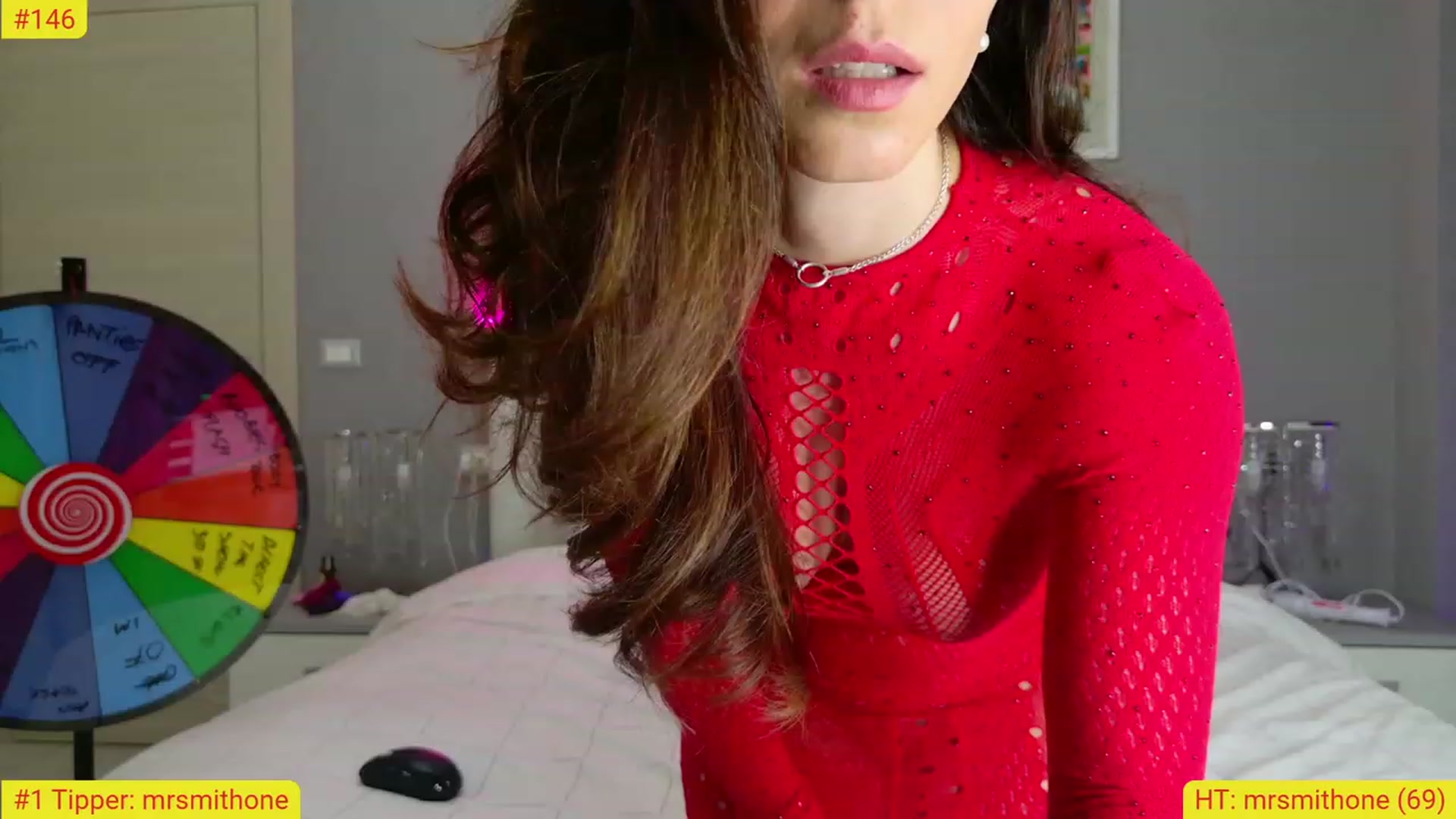 Gallery image thumbnail from CuteHerminie's myfreecams stream on, 10/17/2023, 20:48 image 2 of 20