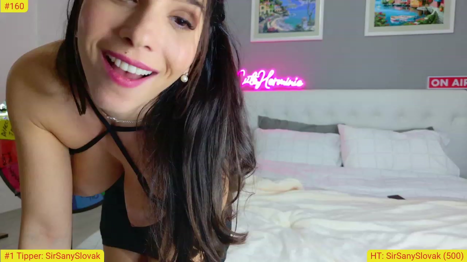 Gallery image thumbnail from CuteHerminie's myfreecams stream on, 10/25/2023, 23:18 image 18 of 20