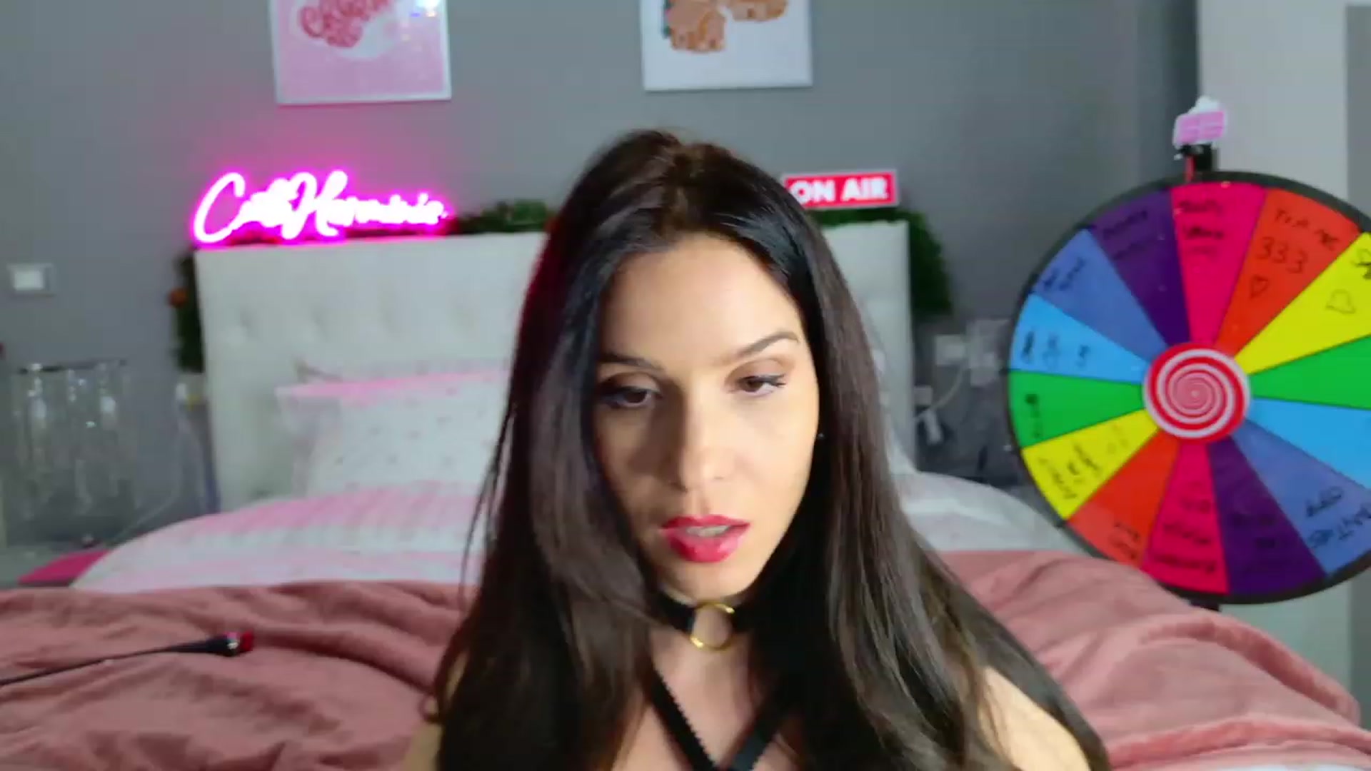 Gallery image thumbnail from CuteHerminie's myfreecams stream on, 12/09/2023, 23:49 image 16 of 20