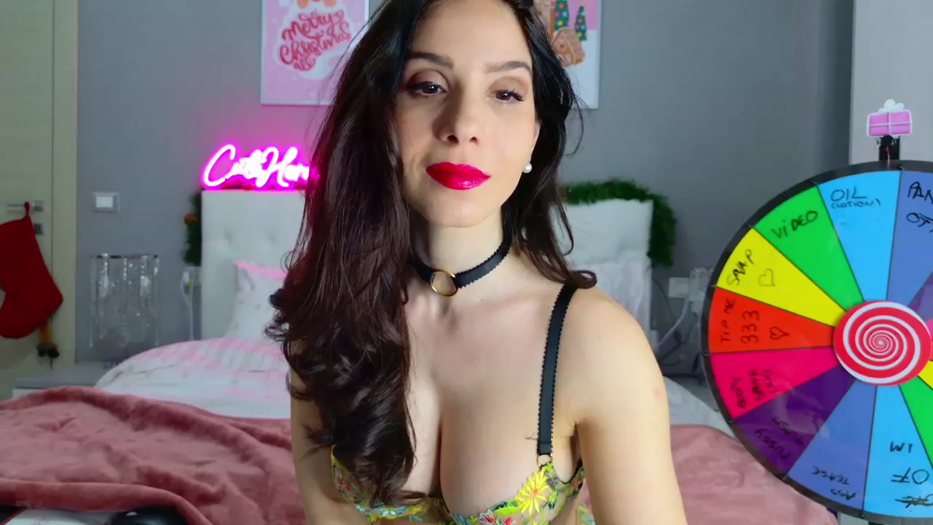 Gallery image thumbnail from CuteHerminie's myfreecams stream on, 12/13/2023, 21:30 image 8 of 20