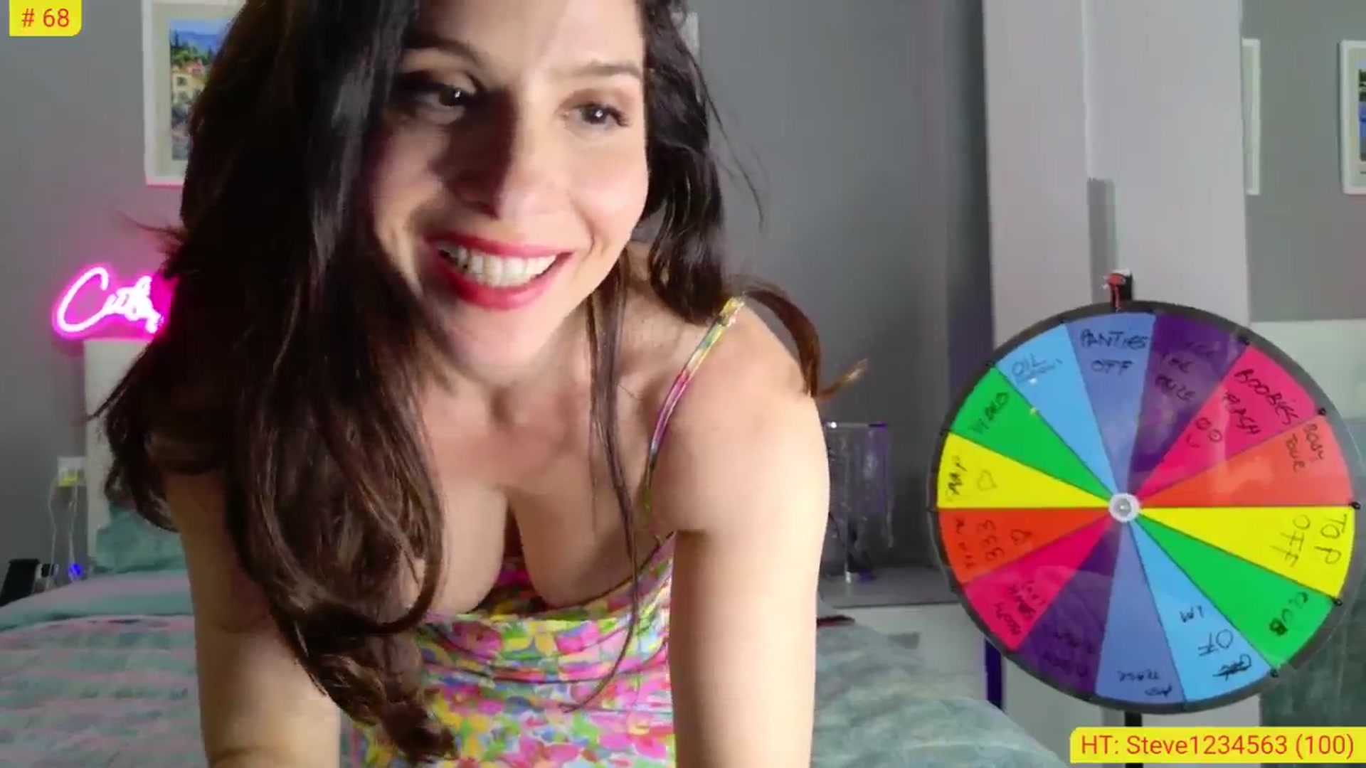 Gallery image thumbnail from CuteHerminie's myfreecams stream on, 05/18/2024, 24:09 image 7 of 20