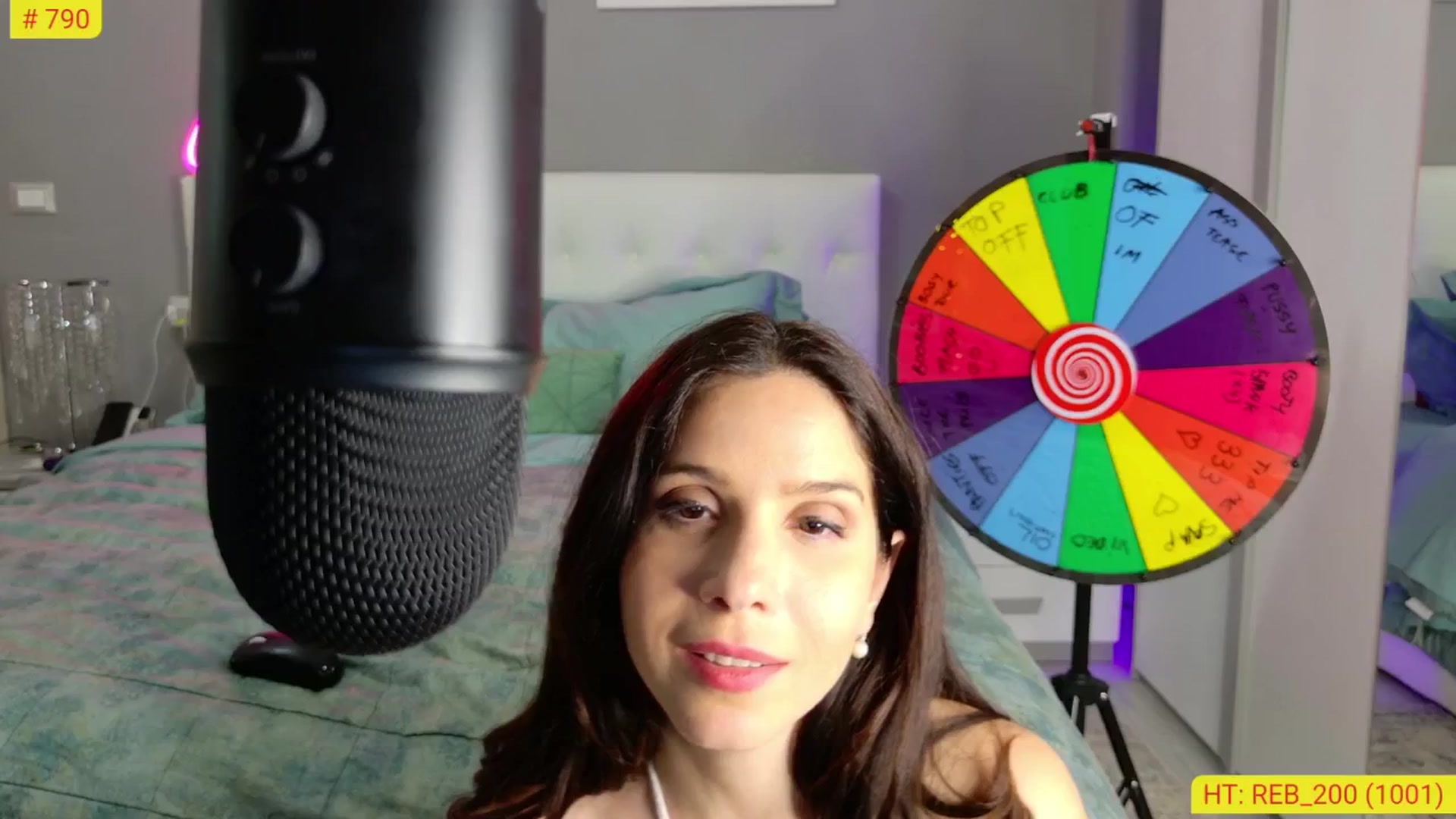 Gallery image thumbnail from CuteHerminie's myfreecams stream on, 06/05/2024, 23:11 image 15 of 20
