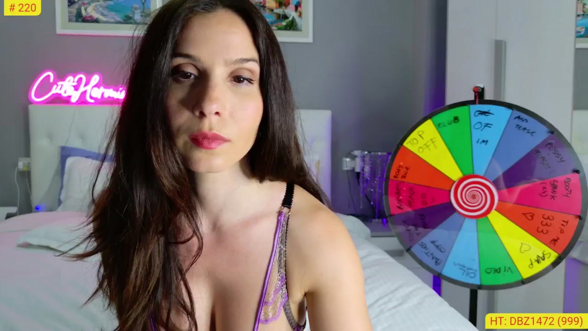 Gallery image thumbnail from CuteHerminie's myfreecams stream on, 06/11/2024, 23:08 image 2 of 20
