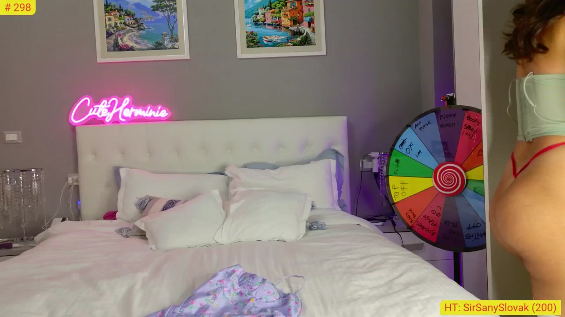 Gallery image thumbnail from CuteHerminie's myfreecams stream on, 07/10/2024, 21:43 image 6 of 20