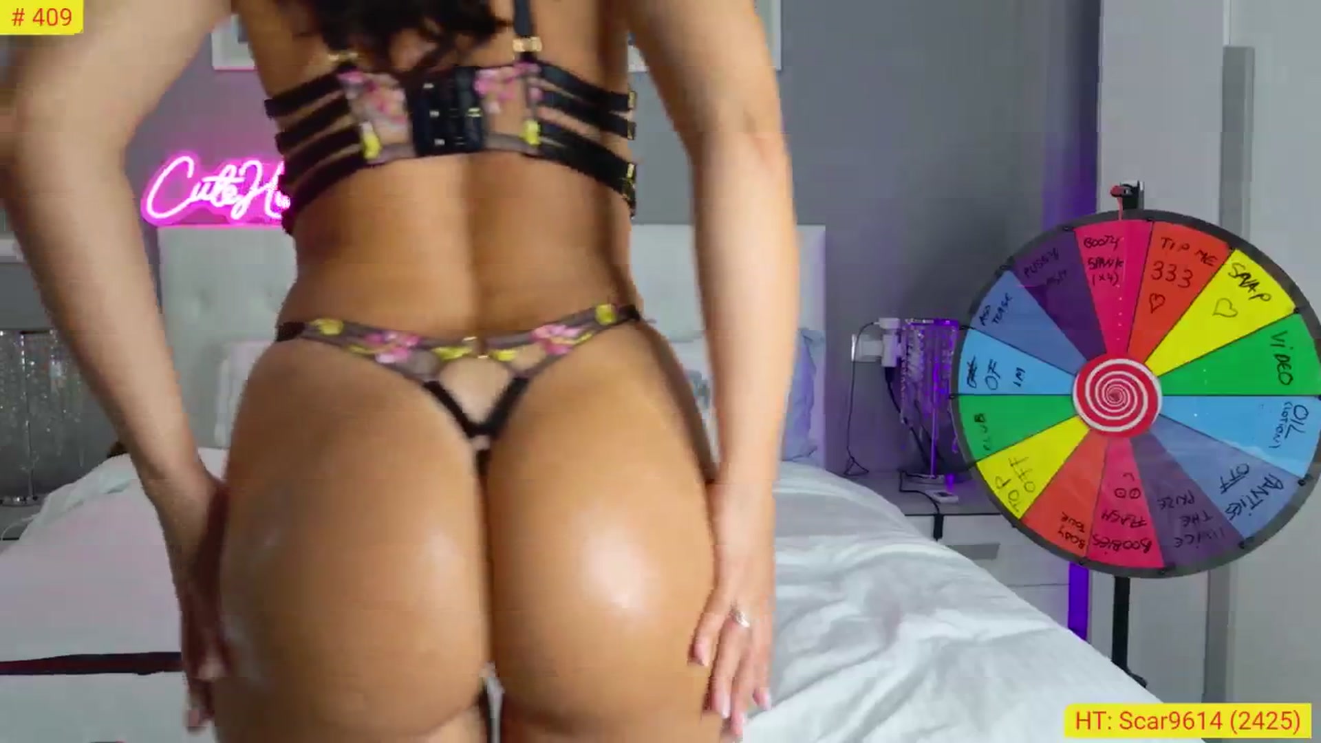 Gallery image thumbnail from CuteHerminie's myfreecams stream on, 07/19/2024, 21:27 image 6 of 20