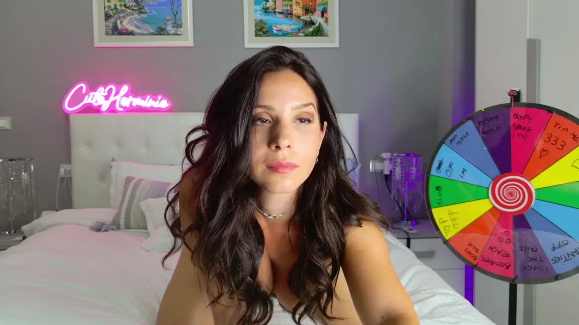 Gallery image thumbnail from CuteHerminie's myfreecams stream on, 07/20/2024, 21:28 image 4 of 20