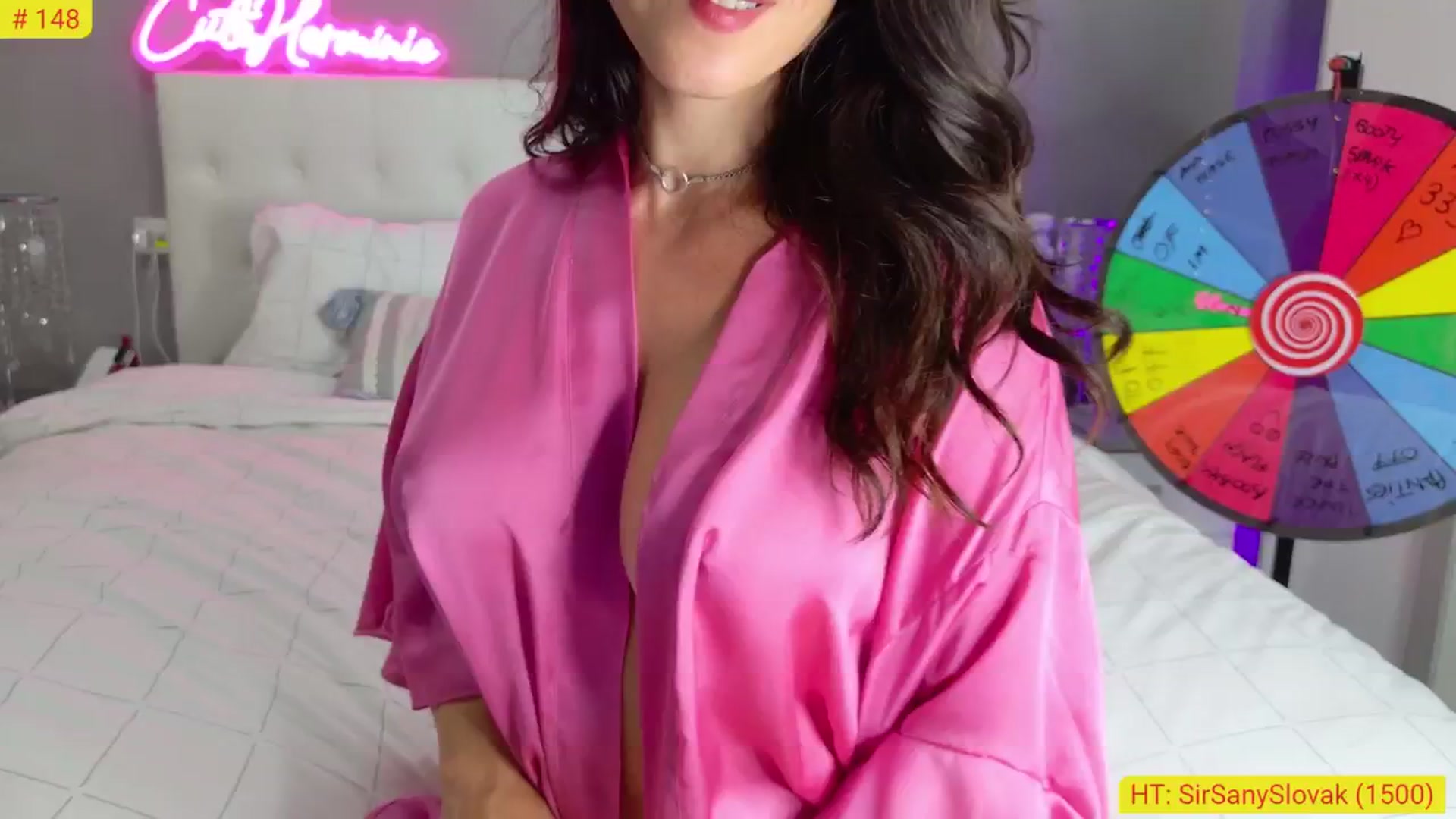 Gallery image thumbnail from CuteHerminie's myfreecams stream on, 07/27/2024, 23:28 image 14 of 20