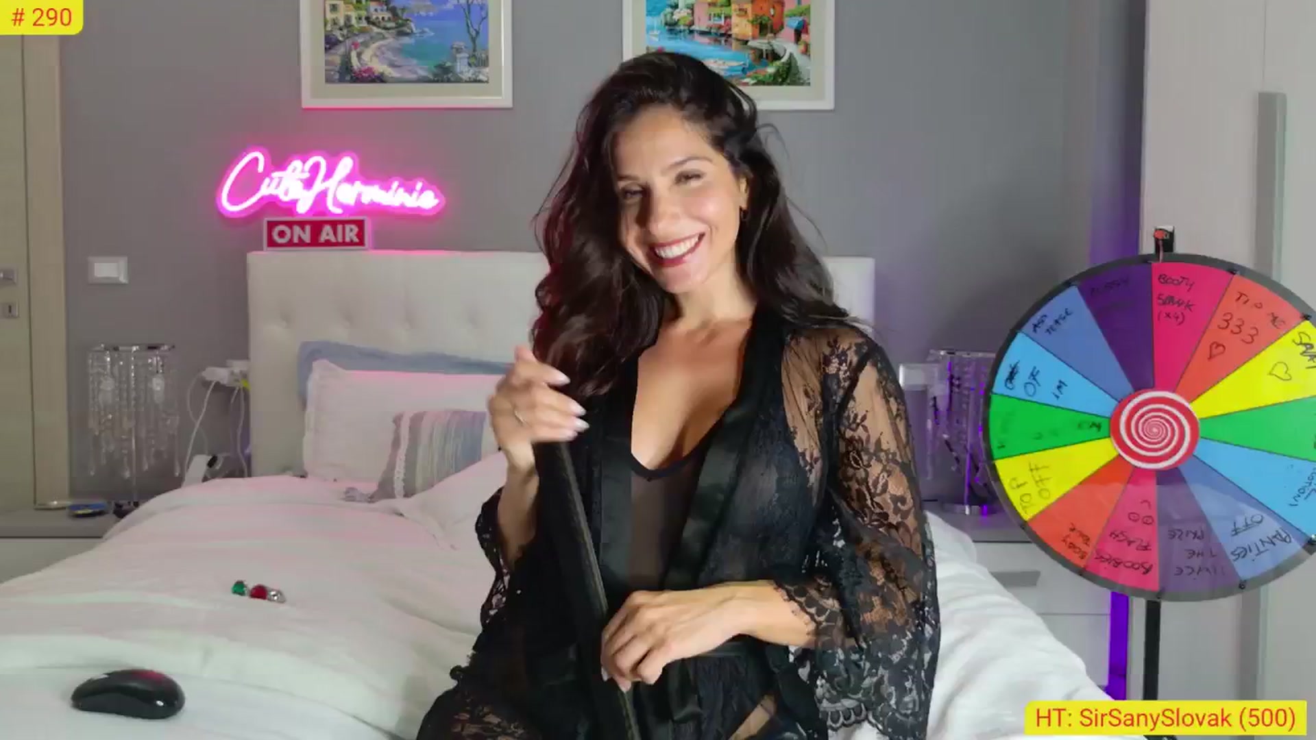 Gallery image thumbnail from CuteHerminie's myfreecams stream on, 08/26/2024, 20:11 image 6 of 20