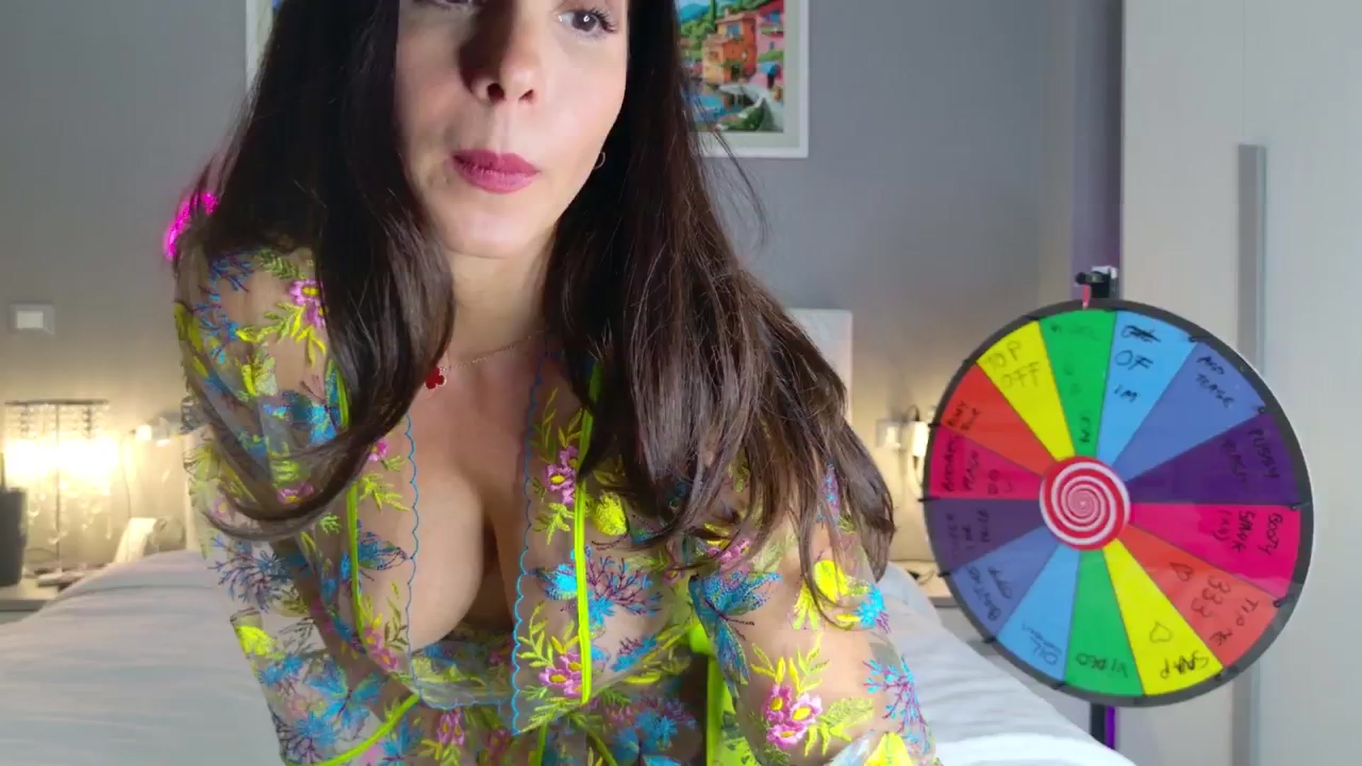 Gallery image thumbnail from CuteHerminie's myfreecams stream on, 10/04/2024, 18:44 image 14 of 20