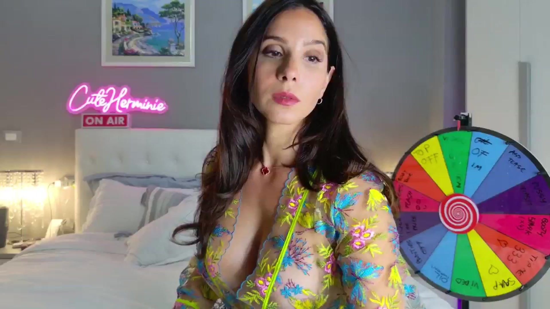 Gallery image thumbnail from CuteHerminie's myfreecams stream on, 10/04/2024, 18:44 image 11 of 20