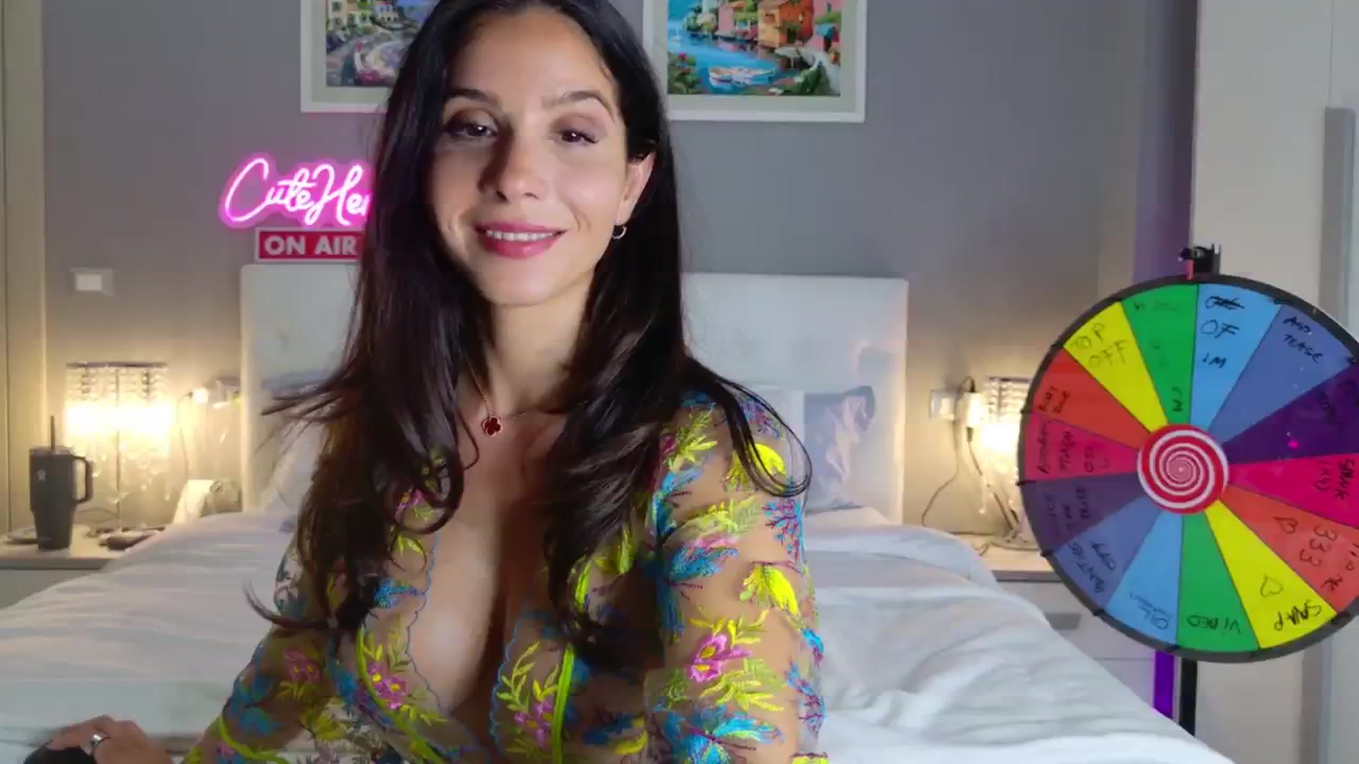 Gallery image thumbnail from CuteHerminie's myfreecams stream on, 10/04/2024, 20:28 image 18 of 20
