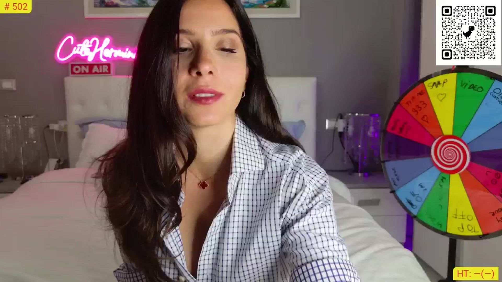 Gallery image thumbnail from CuteHerminie's myfreecams stream on, 10/09/2024, 18:54 image 1 of 20