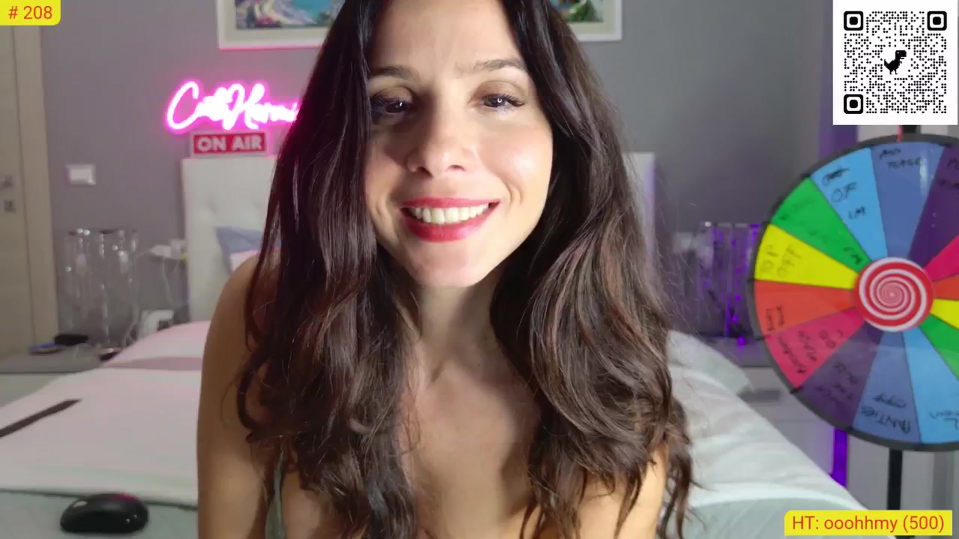 Gallery image thumbnail from CuteHerminie's myfreecams stream on, 10/25/2024, 22:09 image 10 of 20