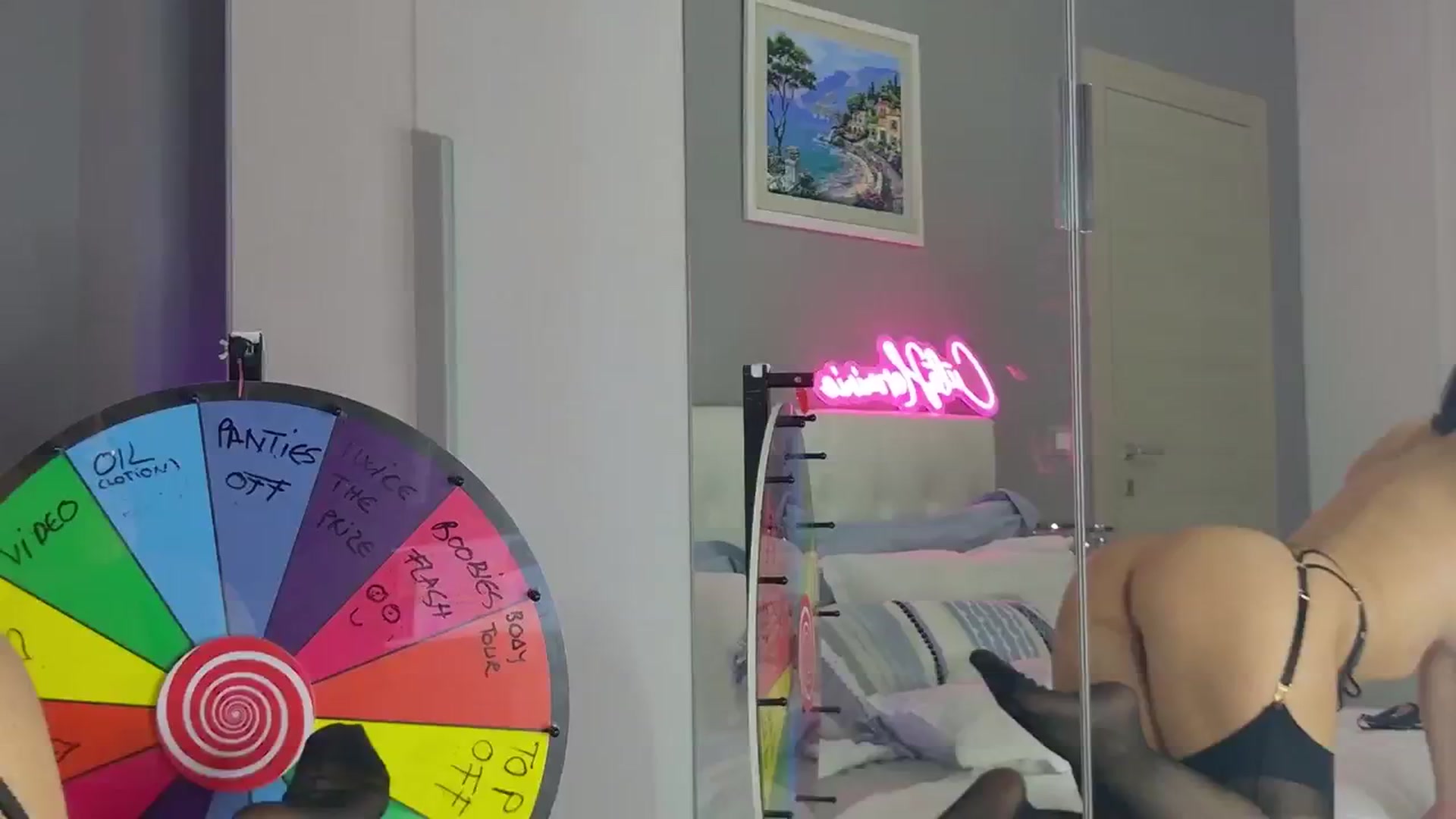 Gallery image thumbnail from CuteHerminie's myfreecams stream on, 11/15/2024, 22:36 image 5 of 20