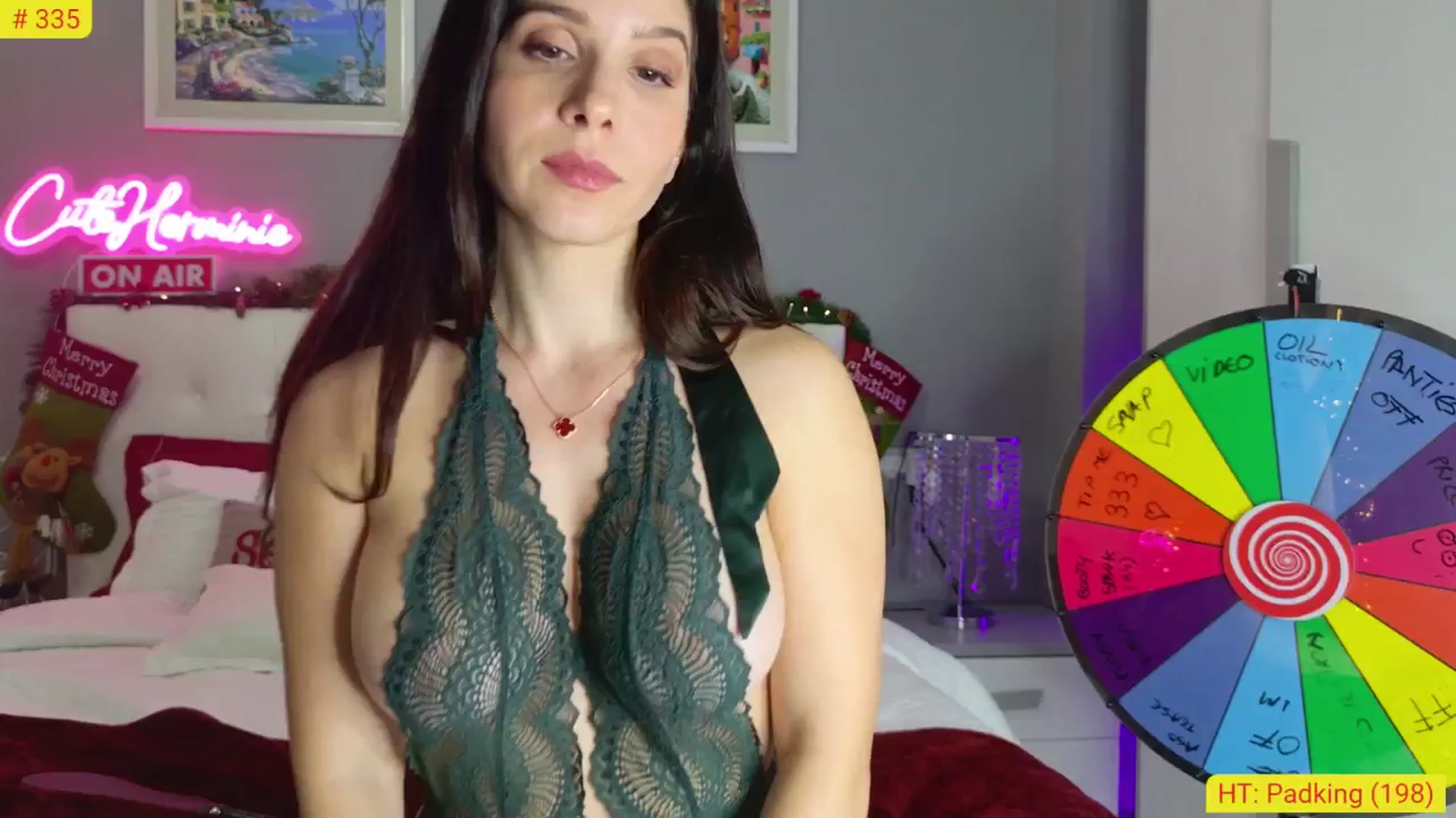 Gallery image thumbnail from CuteHerminie's myfreecams stream on, 11/20/2024, 22:42 image 18 of 20