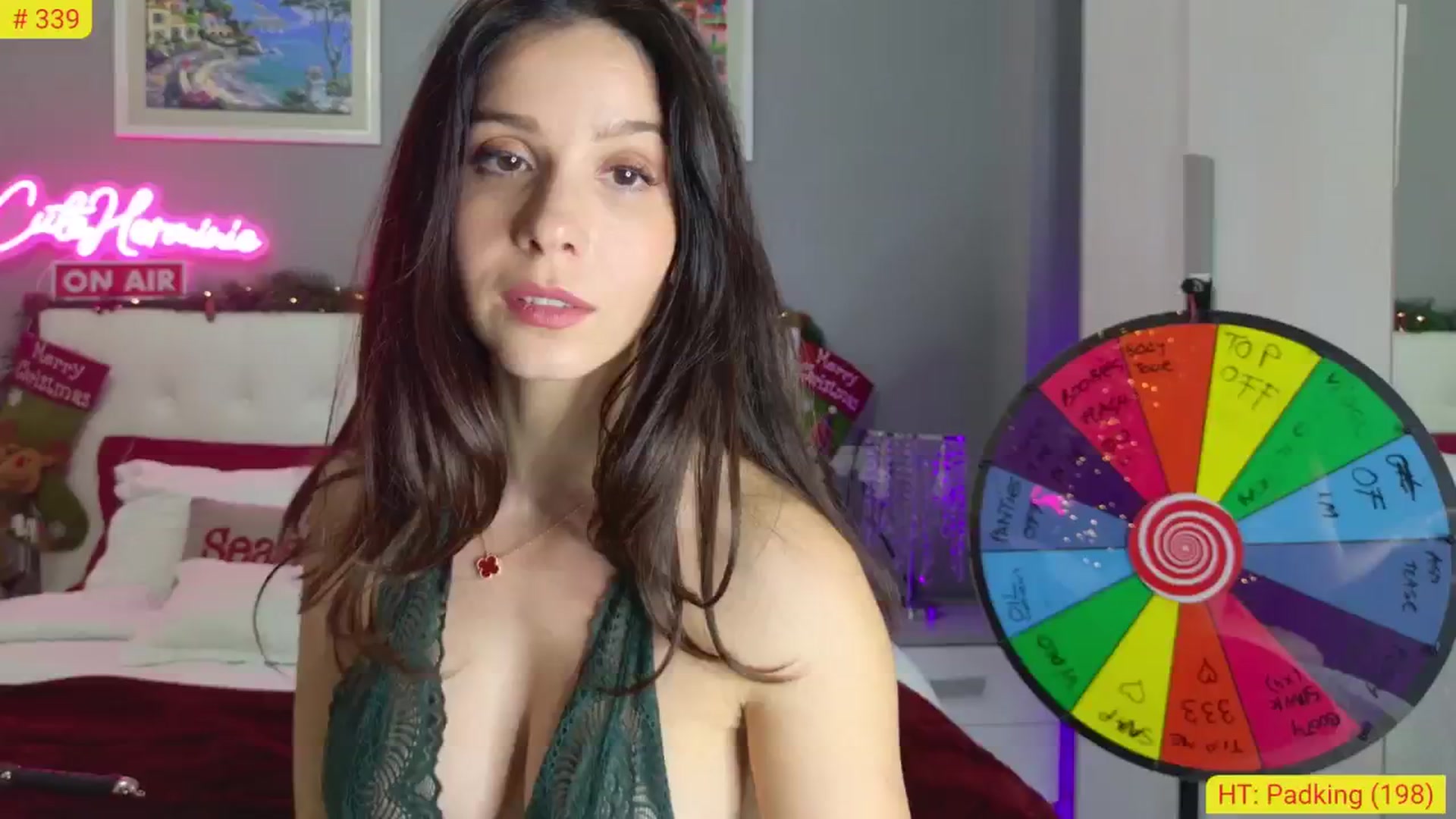 Gallery image thumbnail from CuteHerminie's myfreecams stream on, 11/20/2024, 22:42 image 7 of 20