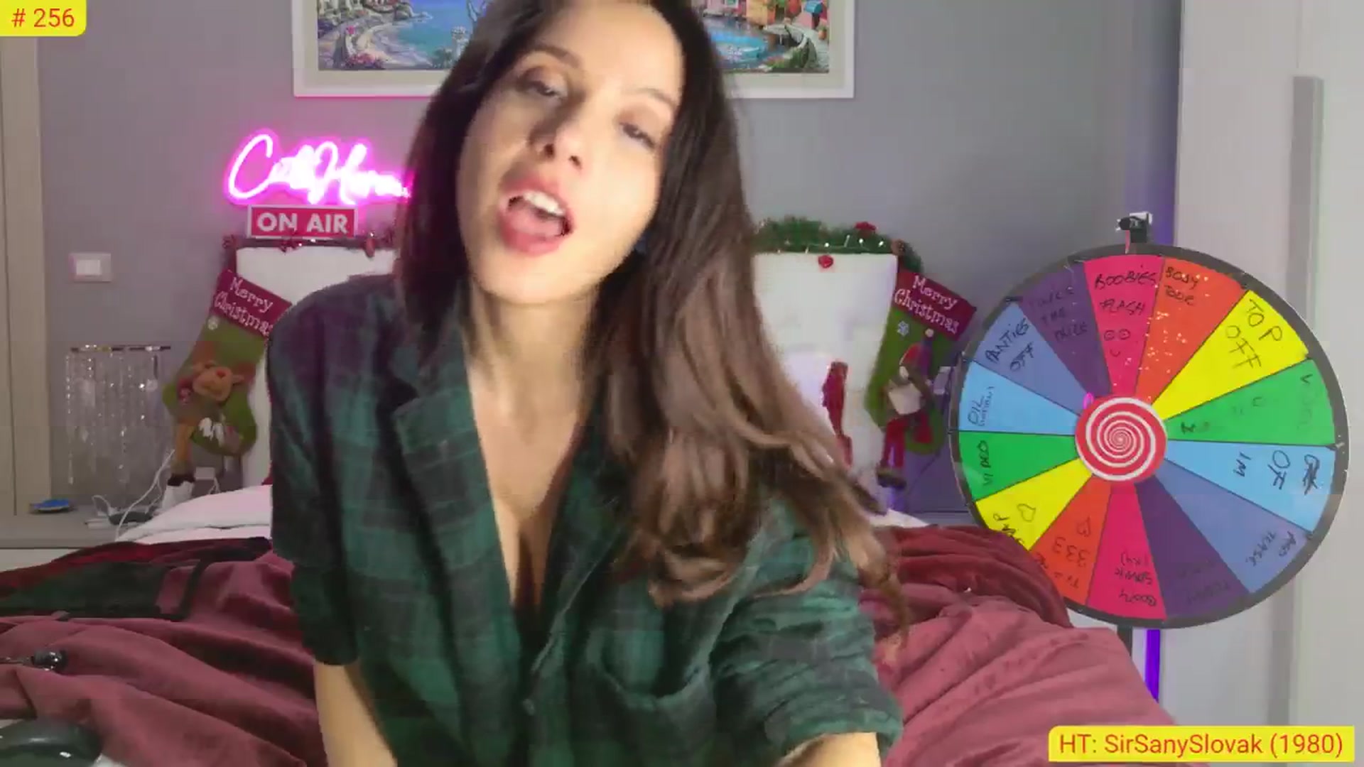 Gallery image thumbnail from CuteHerminie's myfreecams stream on, 12/01/2024, 24:07 image 16 of 20