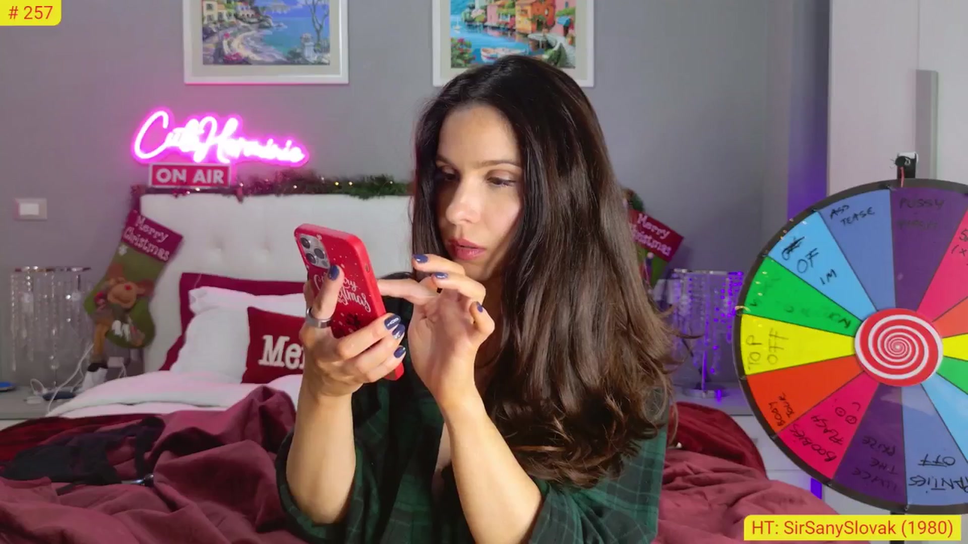 Gallery image thumbnail from CuteHerminie's myfreecams stream on, 12/01/2024, 24:07 image 19 of 20