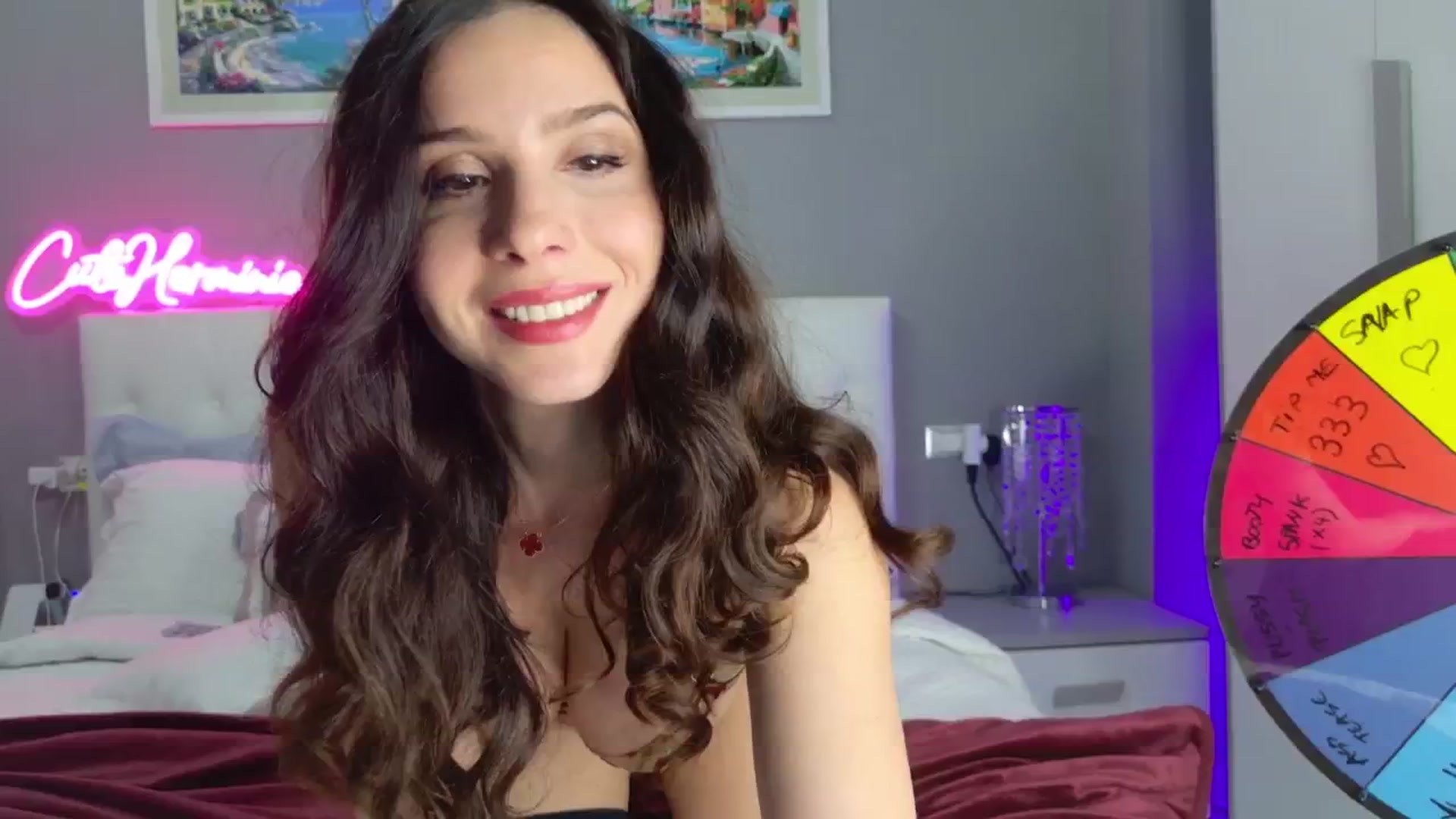 Gallery image thumbnail from CuteHerminie's myfreecams stream on, 01/09/2025, 21:02 image 3 of 20