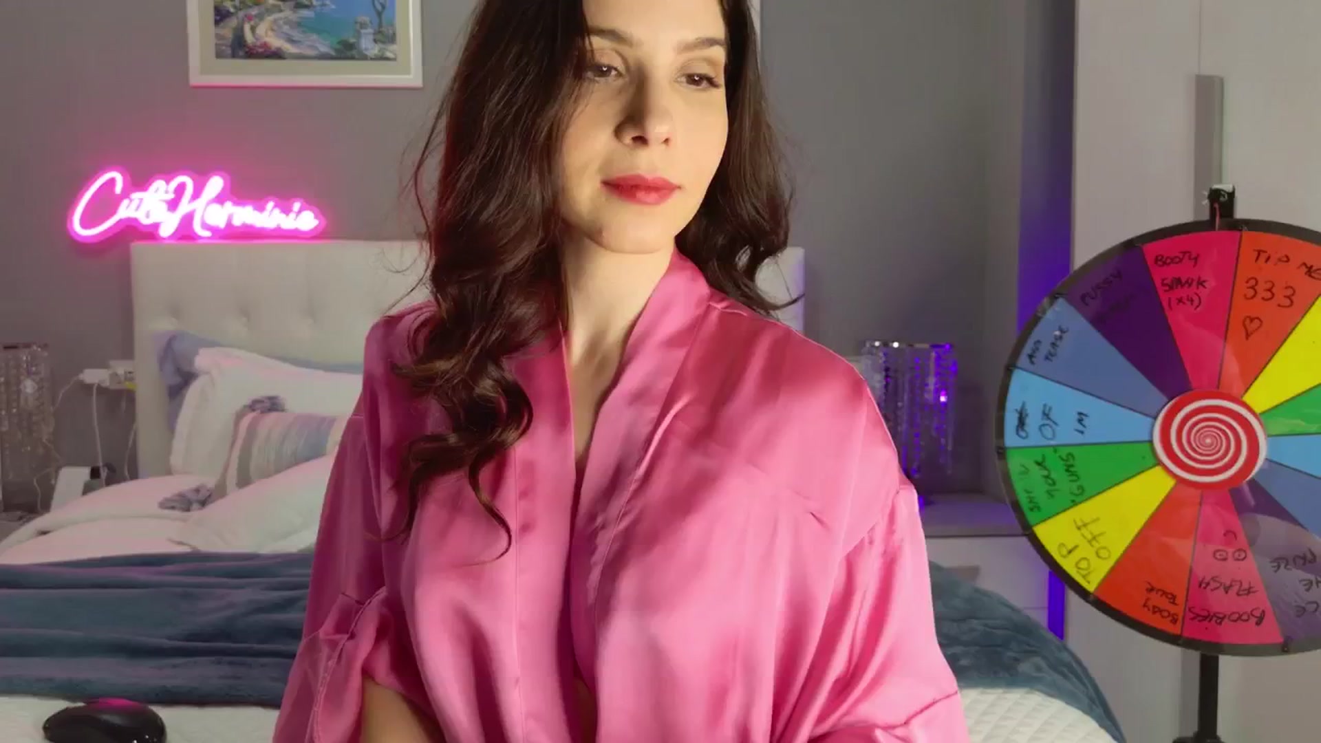 Gallery image thumbnail from CuteHerminie's myfreecams stream on, 01/20/2025, 22:10 image 5 of 20