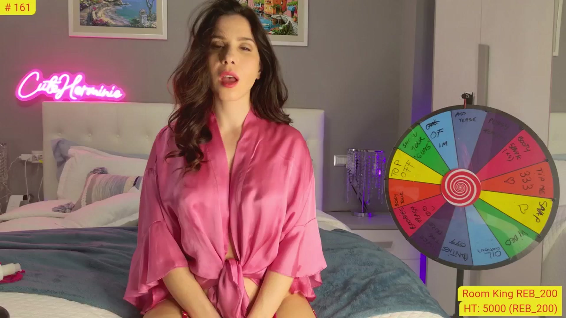 Gallery image thumbnail from CuteHerminie's myfreecams stream on, 01/21/2025, 24:08 image 6 of 20