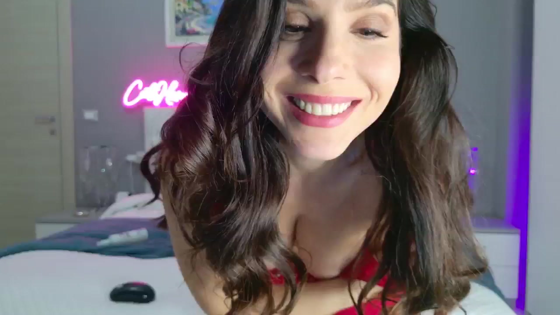 Gallery image thumbnail from CuteHerminie's myfreecams stream on, 02/01/2025, 24:21 image 9 of 20
