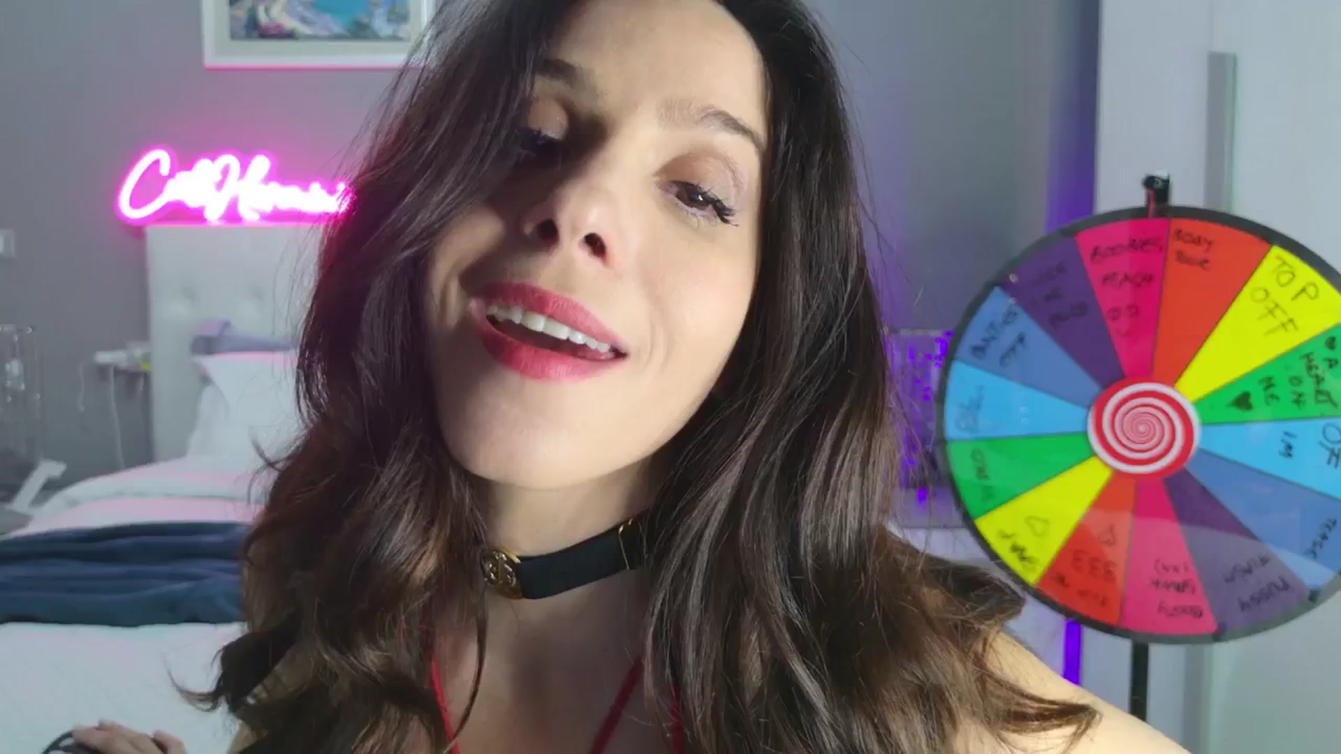 Gallery image thumbnail from CuteHerminie's myfreecams stream on, 03/29/2025, 24:22 image 6 of 20