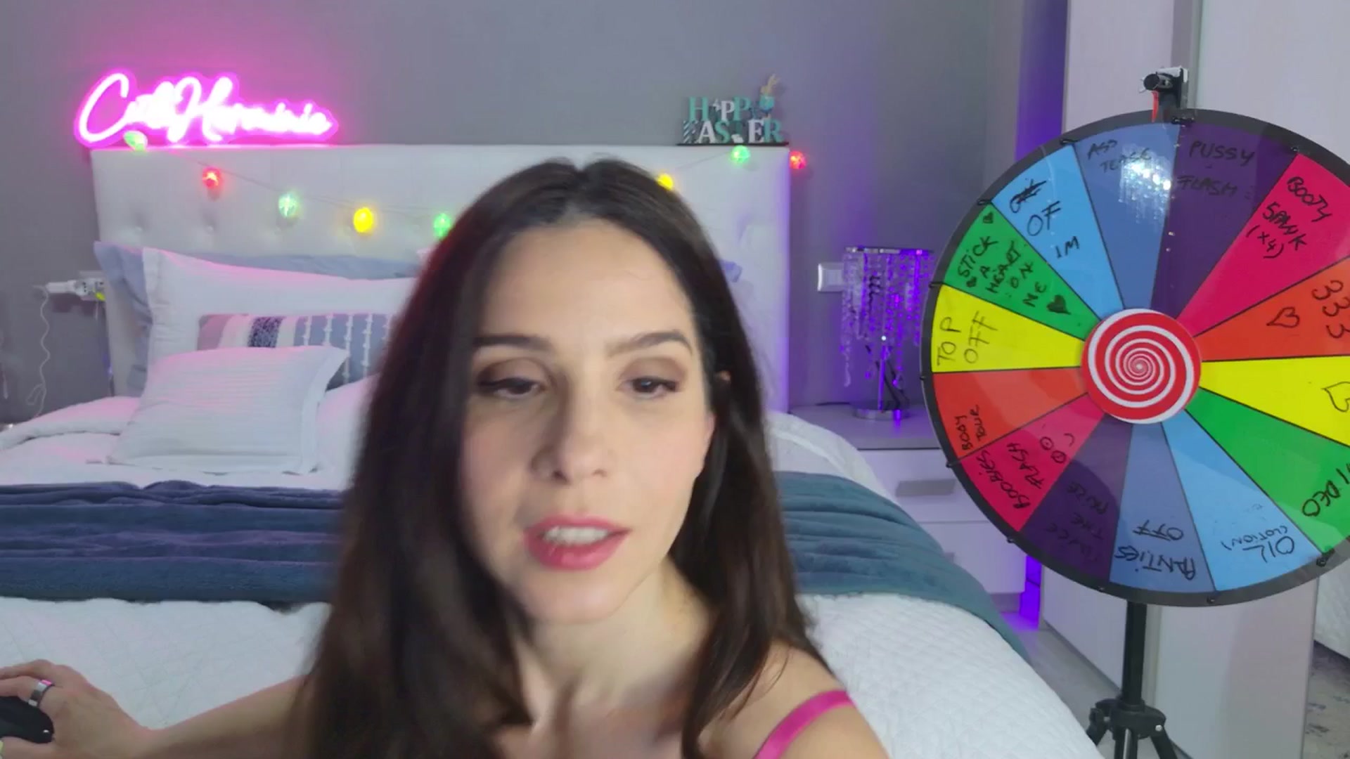 Gallery image thumbnail from CuteHerminie's myfreecams stream on, 04/11/2025, 20:32 image 12 of 20