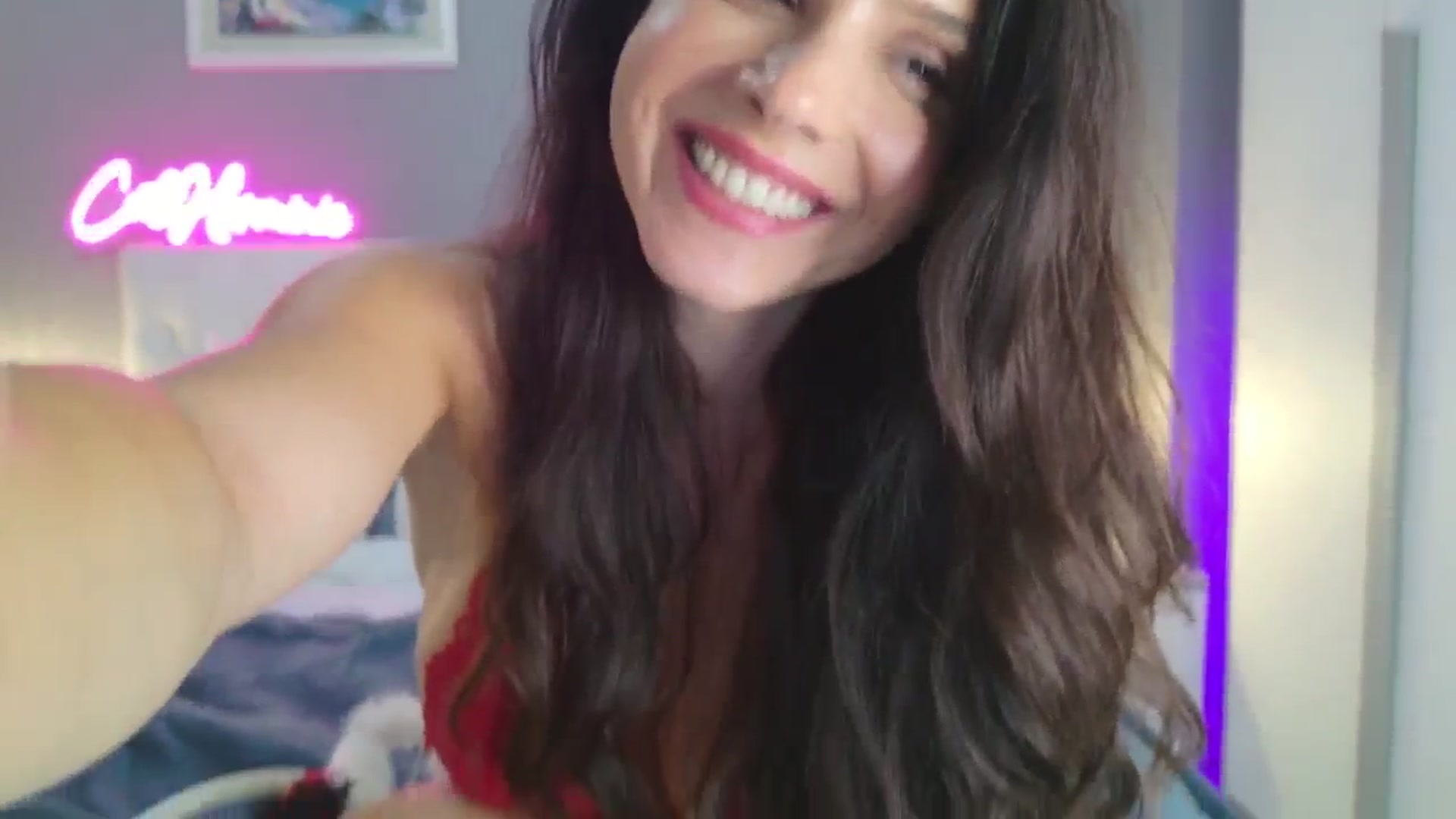Gallery image thumbnail from CuteHerminie's myfreecams stream on, 07/15/2025, 23:25 image 16 of 20