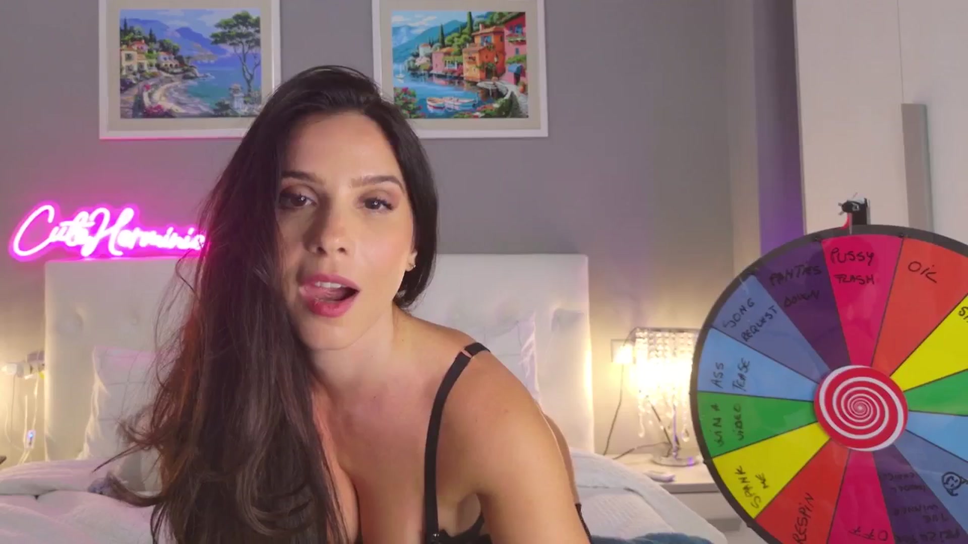 Gallery image thumbnail from CuteHerminie's myfreecams stream on, 07/25/2025, 21:17 image 6 of 20