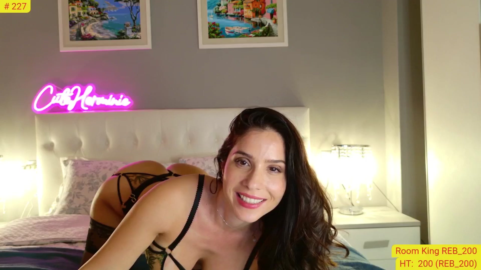 Gallery image thumbnail from CuteHerminie's myfreecams stream on, 09/18/2025, 22:08 image 17 of 20