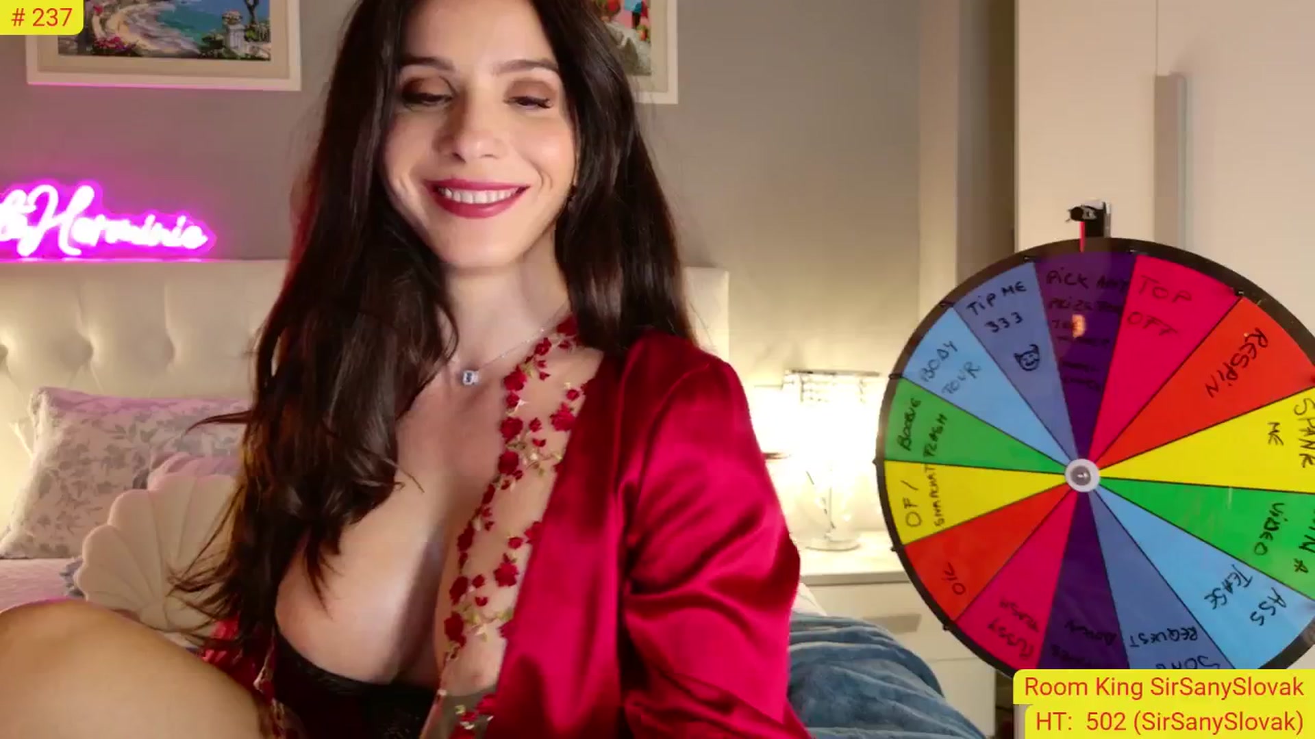 Gallery image thumbnail from CuteHerminie's myfreecams stream on, 09/29/2025, 22:09 image 6 of 20