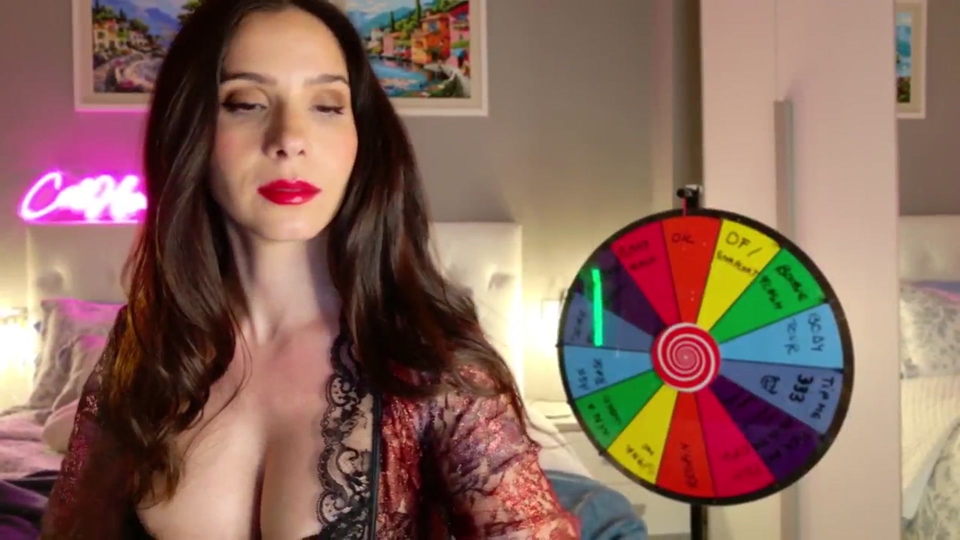 Gallery image thumbnail from CuteHerminie's myfreecams stream on, 11/11/2025, 23:24 image 14 of 20