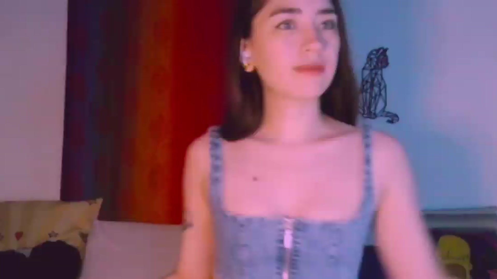 Gallery image thumbnail from CuteKitty's myfreecams stream on, 08/18/2026, 01:14 image 1 of 20