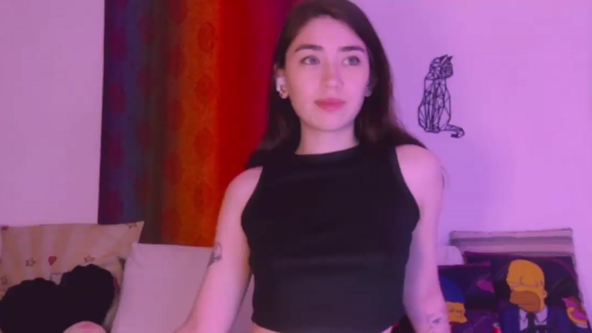 Gallery image thumbnail from CuteKitty's myfreecams stream on, 08/18/2026, 01:14 image 17 of 20