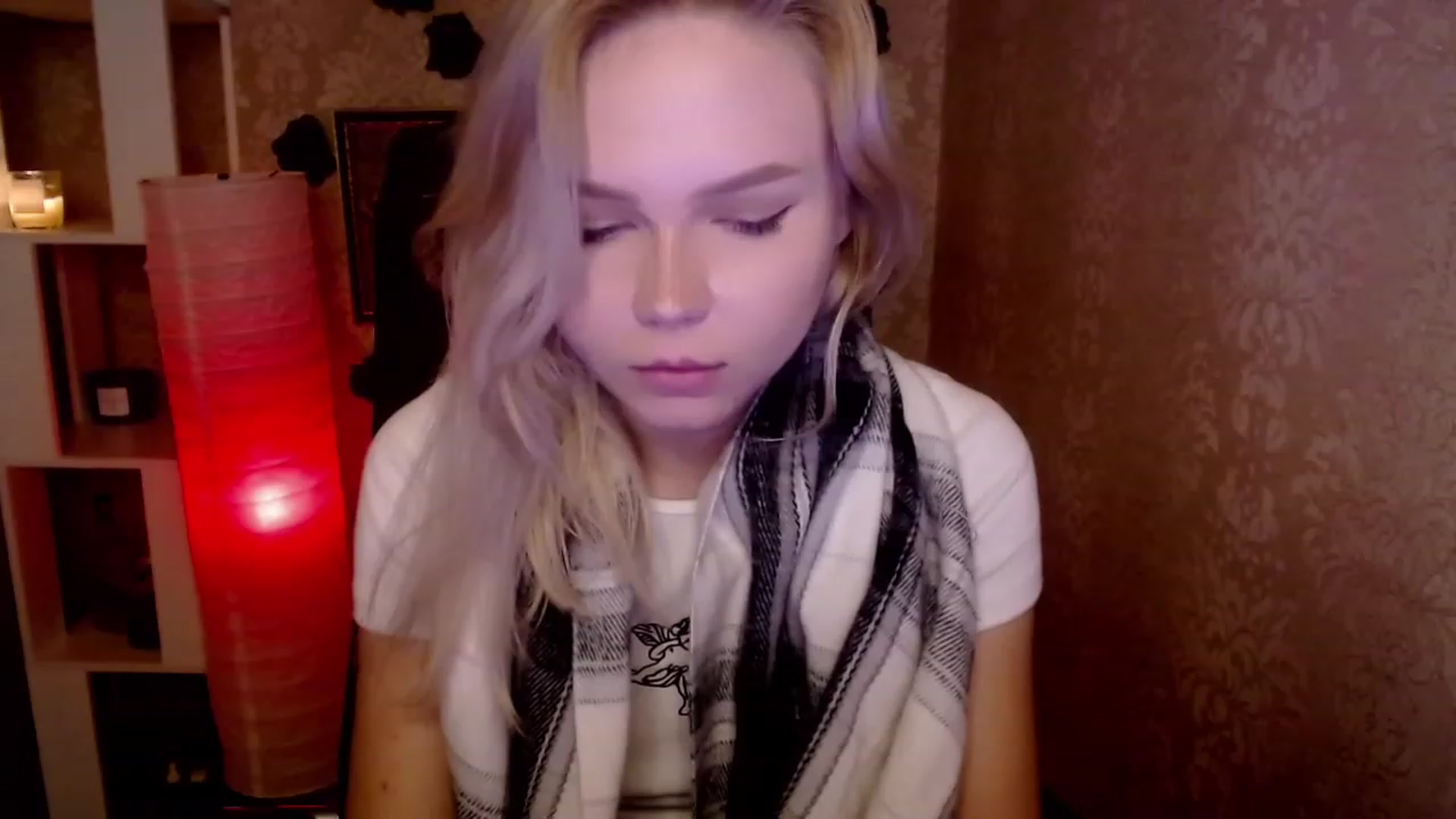 Gallery image thumbnail from CuteLilli_'s myfreecams stream on, 11/21/2022, 05:36 image 11 of 20