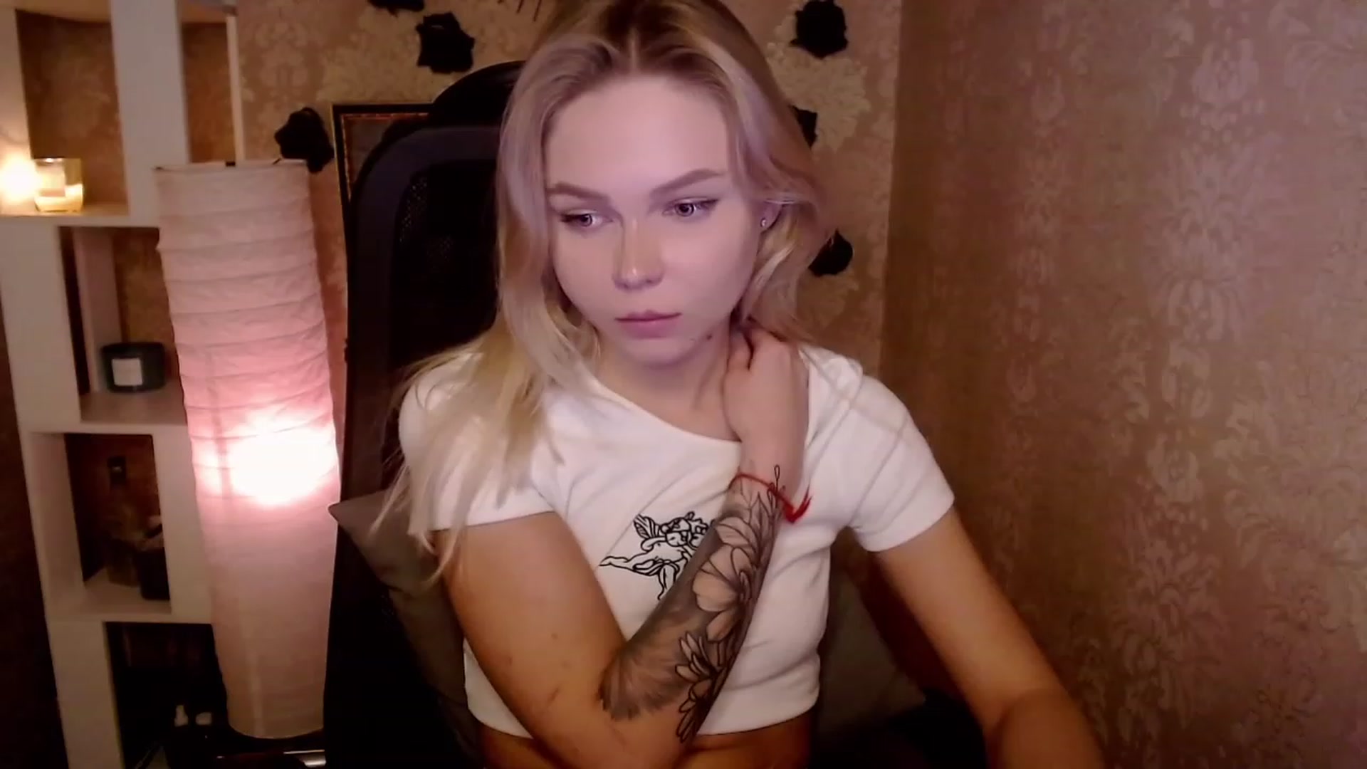 Gallery image thumbnail from CuteLilli_'s myfreecams stream on, 11/21/2022, 06:59 image 20 of 20