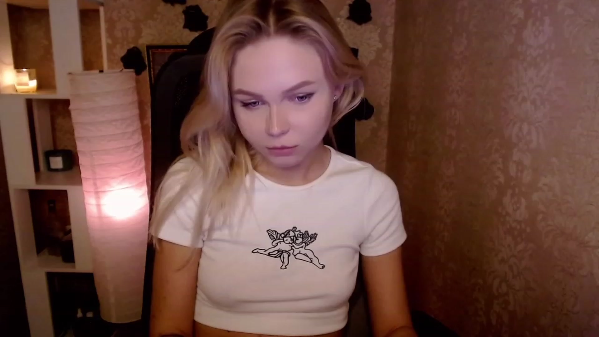 Gallery image thumbnail from CuteLilli_'s myfreecams stream on, 11/21/2022, 06:59 image 9 of 20