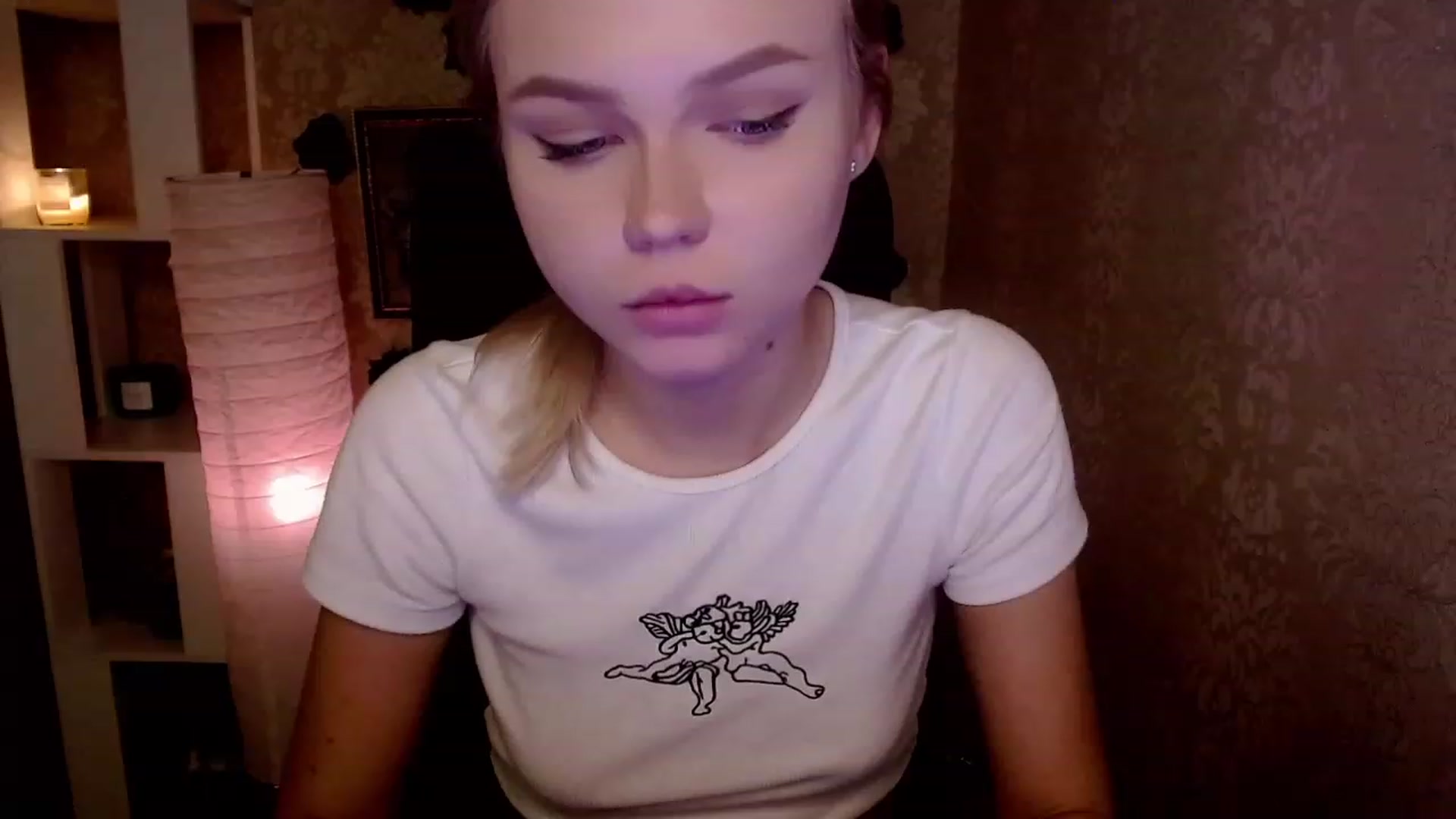 Gallery image thumbnail from CuteLilli_'s myfreecams stream on, 11/21/2022, 06:59 image 2 of 20