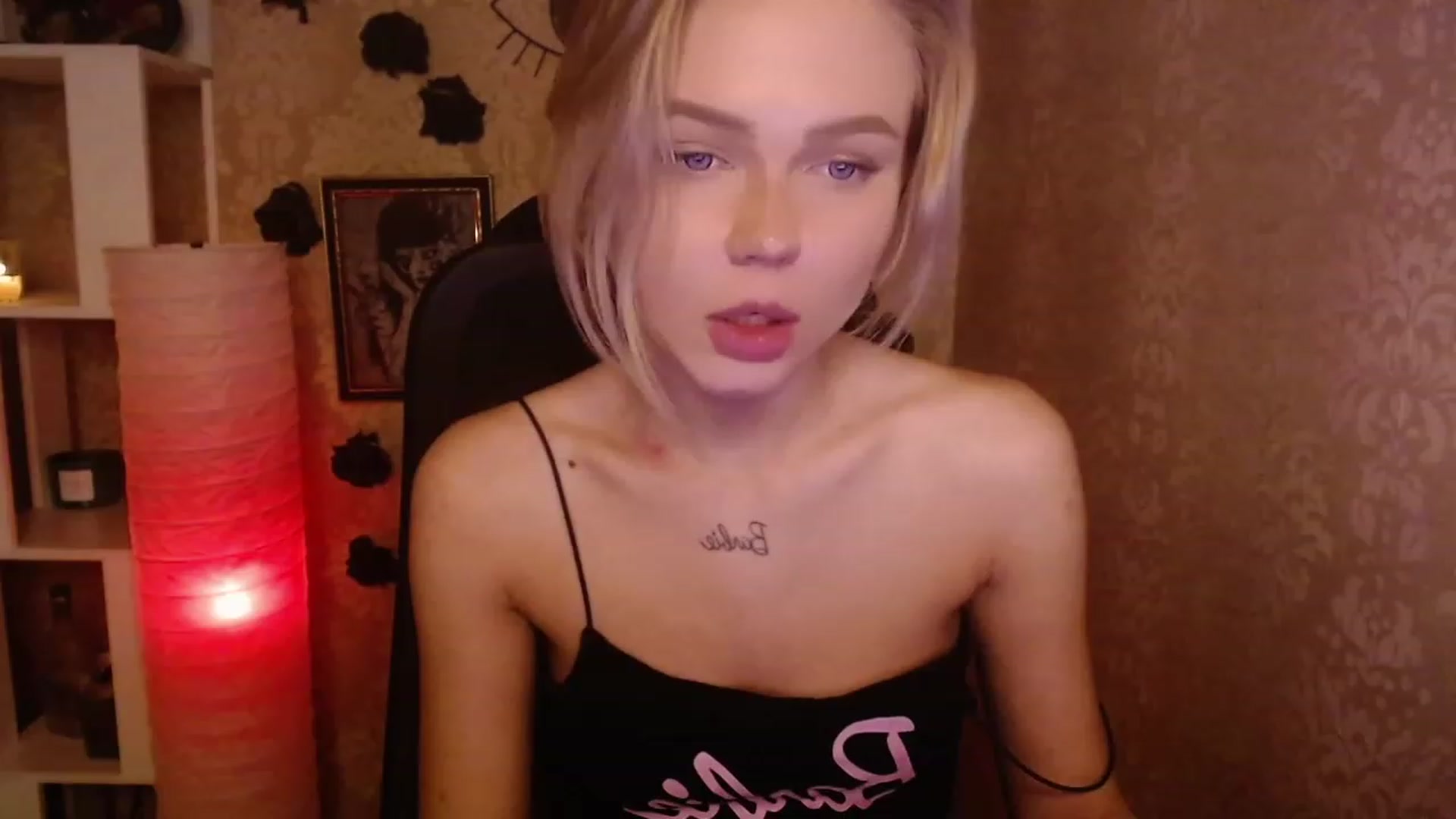 Gallery image thumbnail from CuteLilli_'s myfreecams stream on, 11/25/2022, 05:21 image 12 of 20