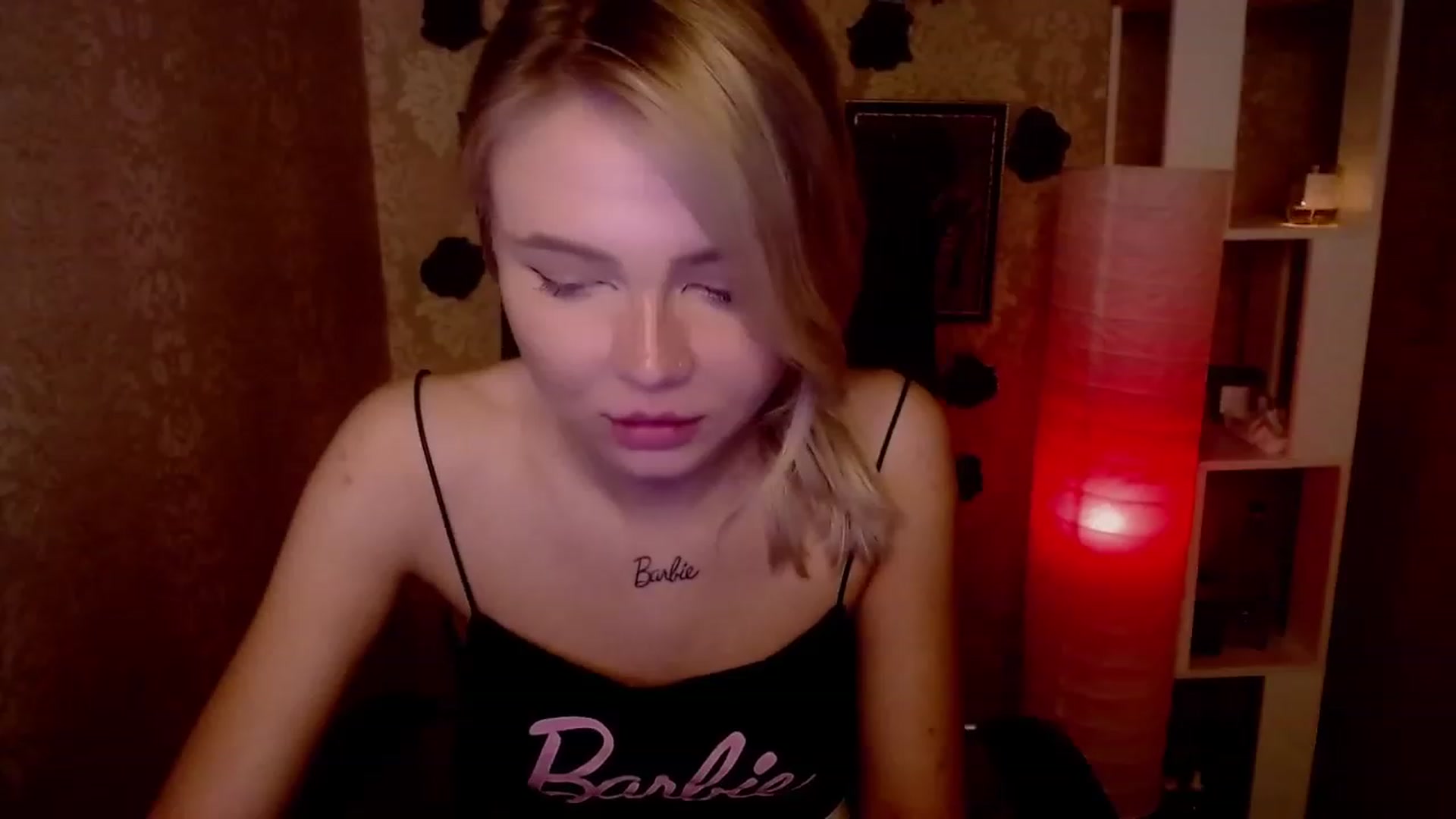 Gallery image thumbnail from CuteLilli_'s myfreecams stream on, 11/26/2022, 06:08 image 5 of 20